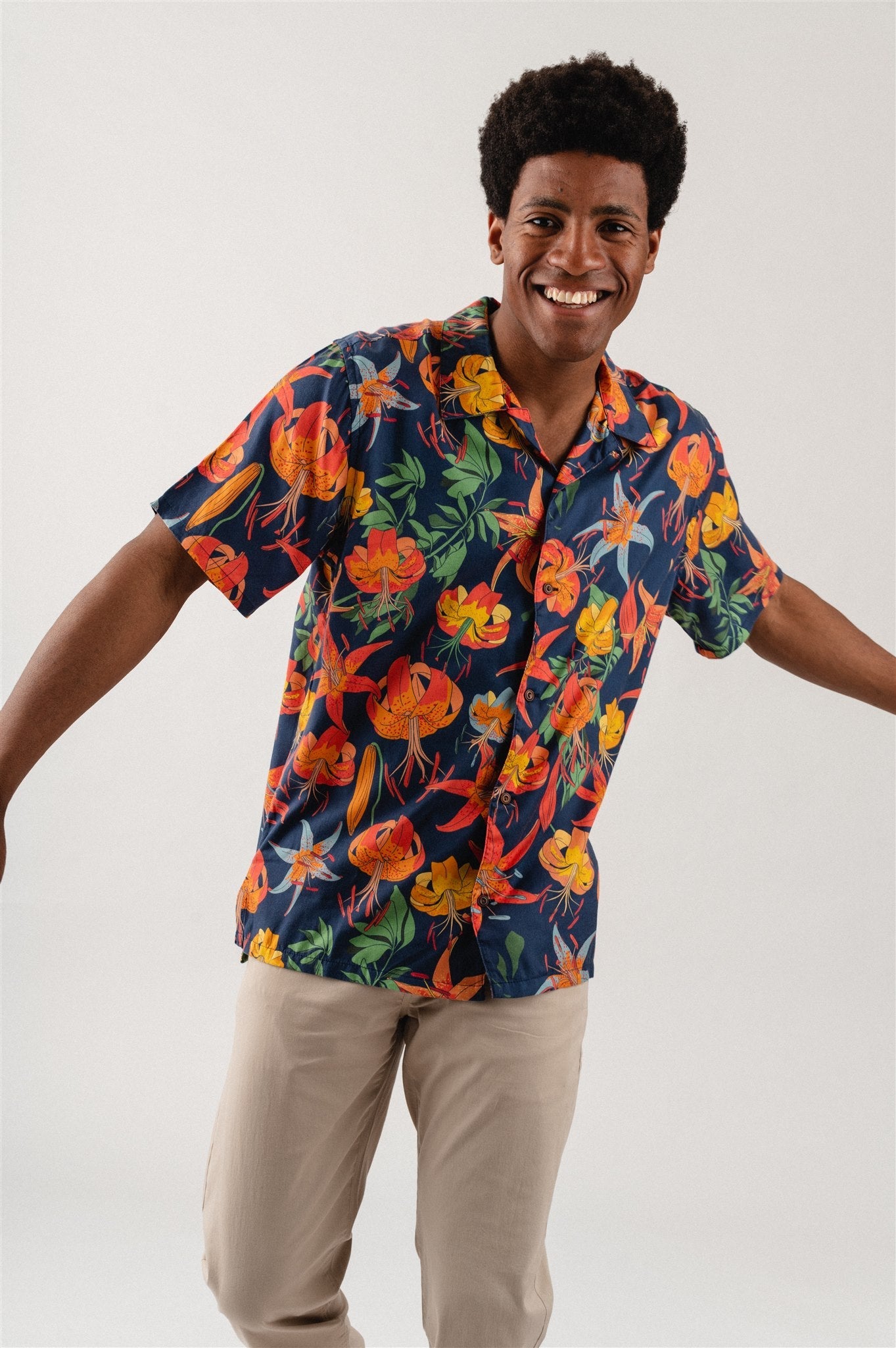 Chemise manches courtes en coton bio - Arvid Lilies deep blue