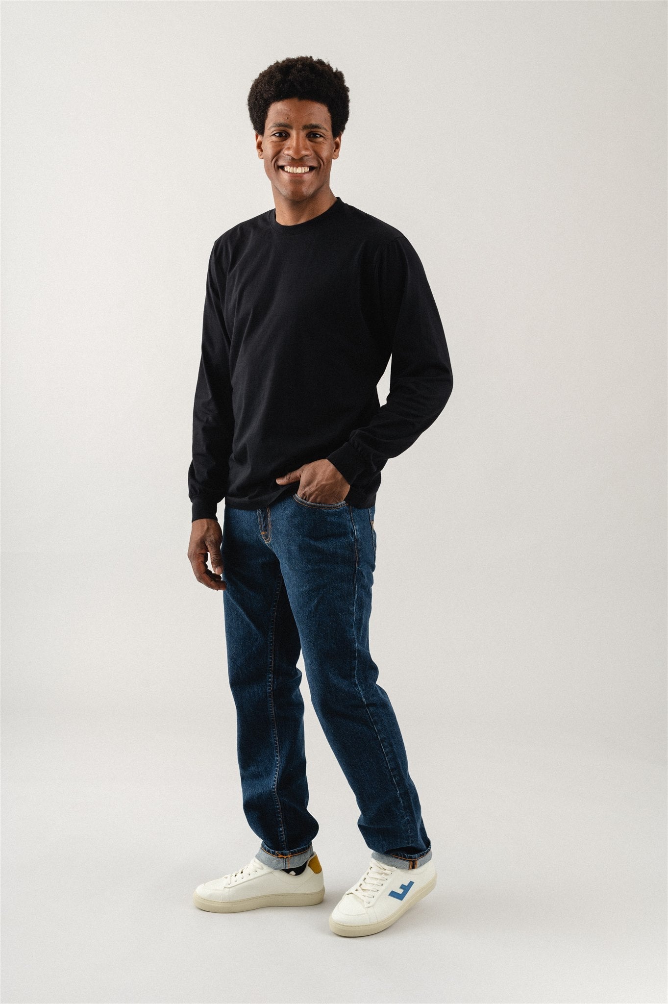 T-shirt oversize manches longues en coton bio | noir "Oversized LS T-shirt deep black"