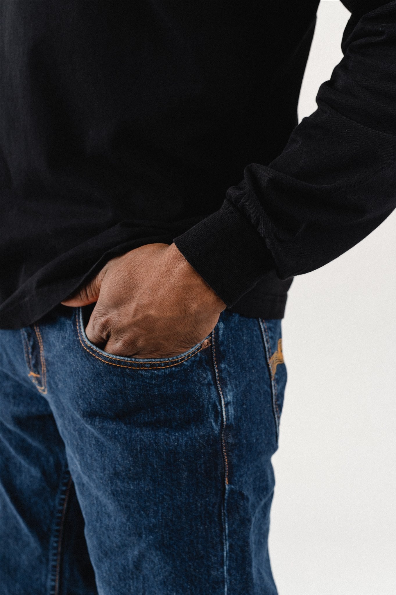 T-shirt oversize manches longues en coton bio | noir "Oversized LS T-shirt deep black"