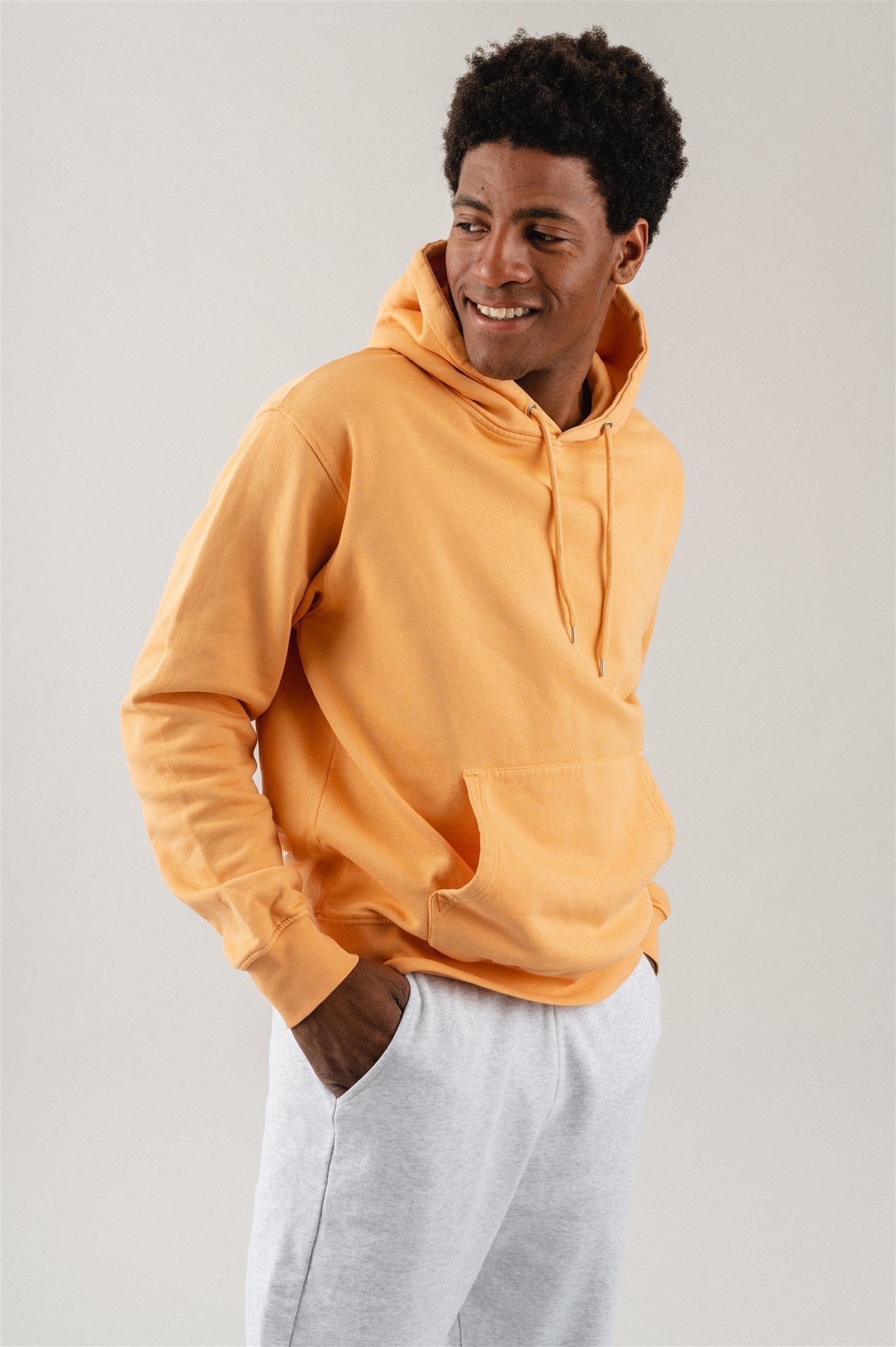 Sweat à capuche orange en coton bio - sandstone orange