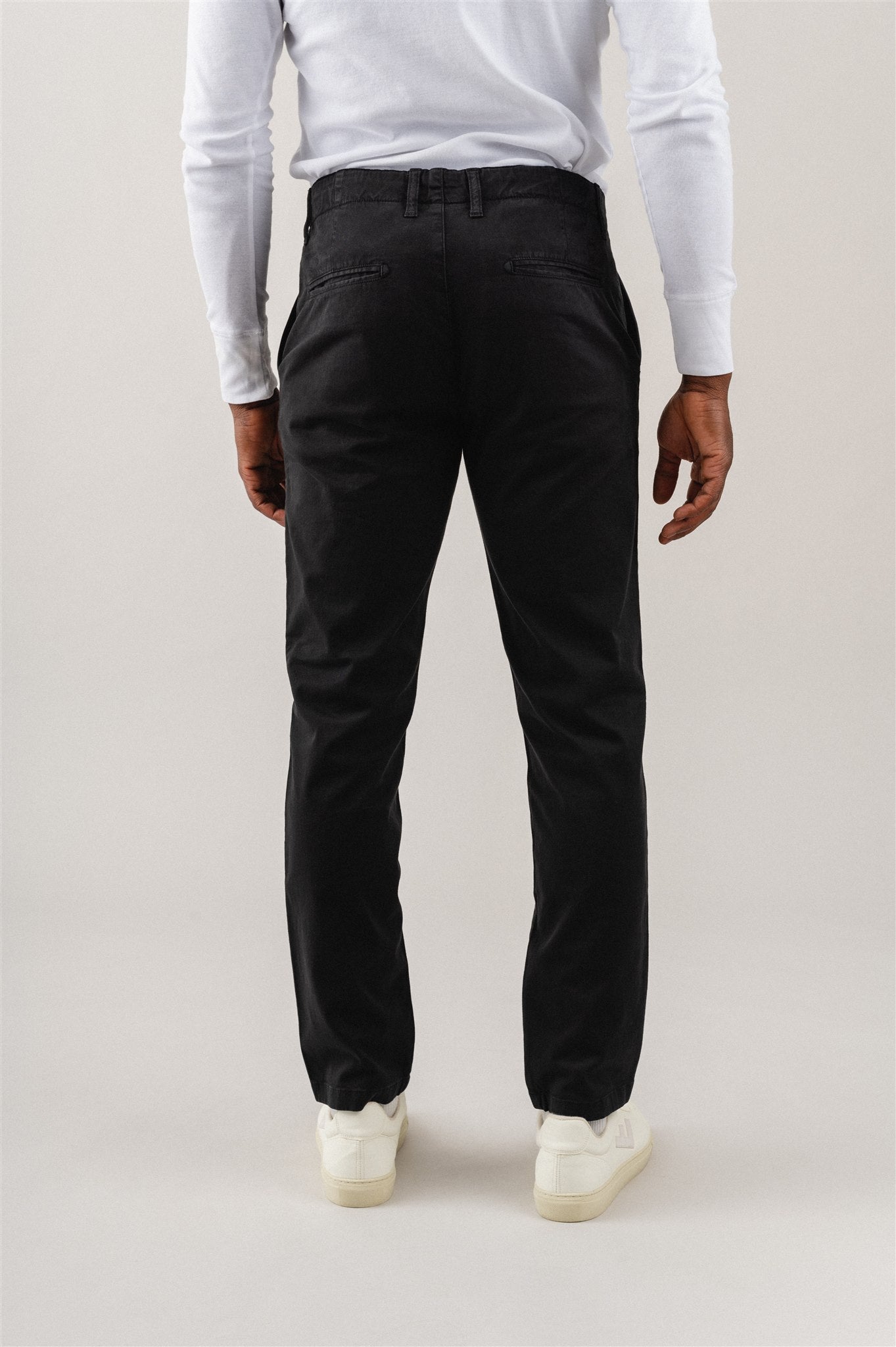 Chino noir en coton bio - chuck black jet