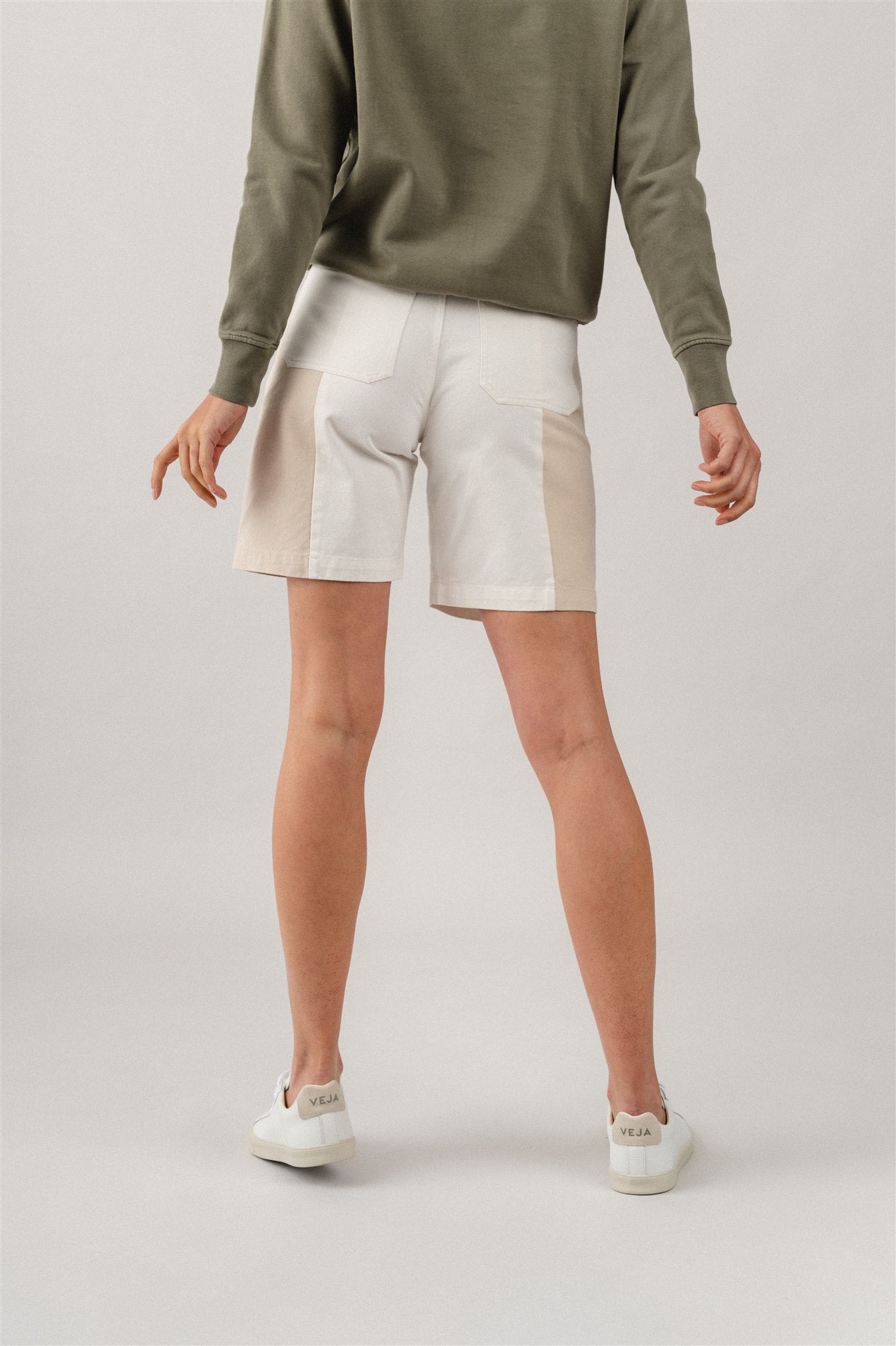 Short bicolore en coton bio - PATCHED JASMINE SHORTS