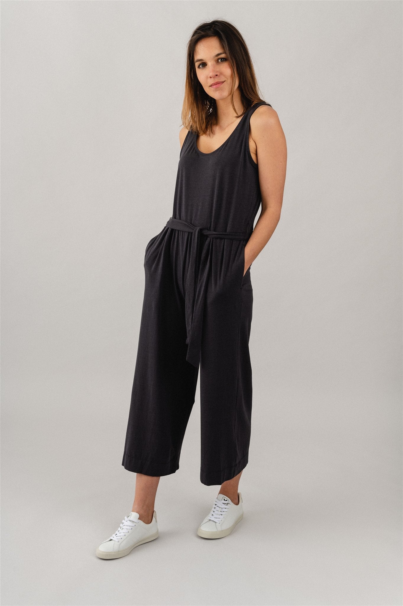 Combinaison noire en coton recyclé et Tencel - w's kamala jumpsuit ink black
