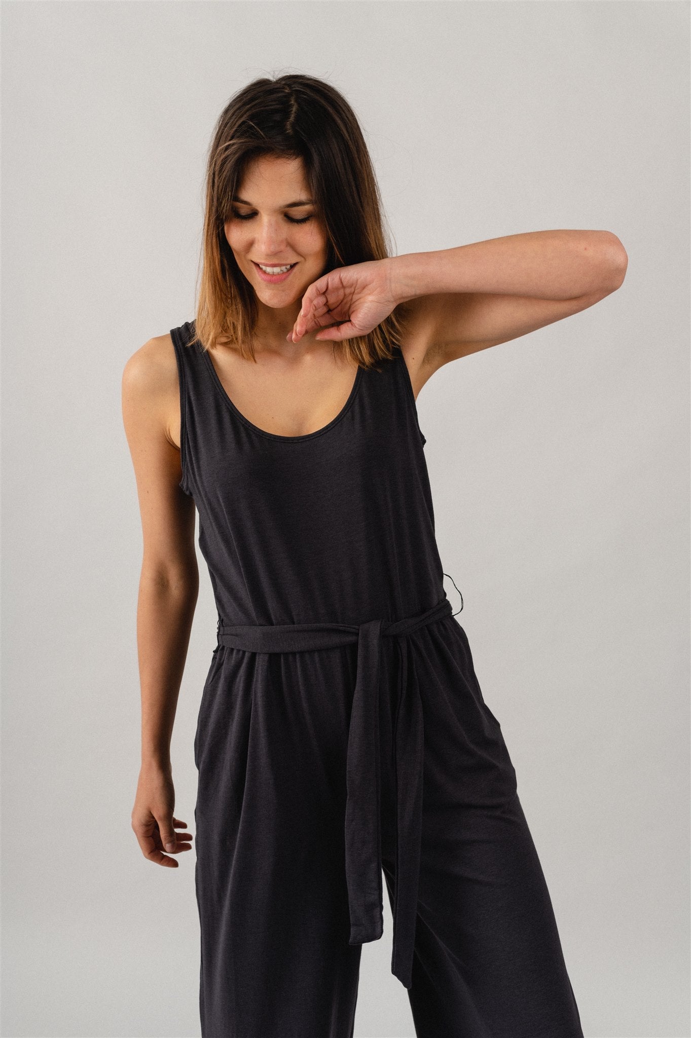 Combinaison noire en coton recyclé et Tencel - w's kamala jumpsuit ink black