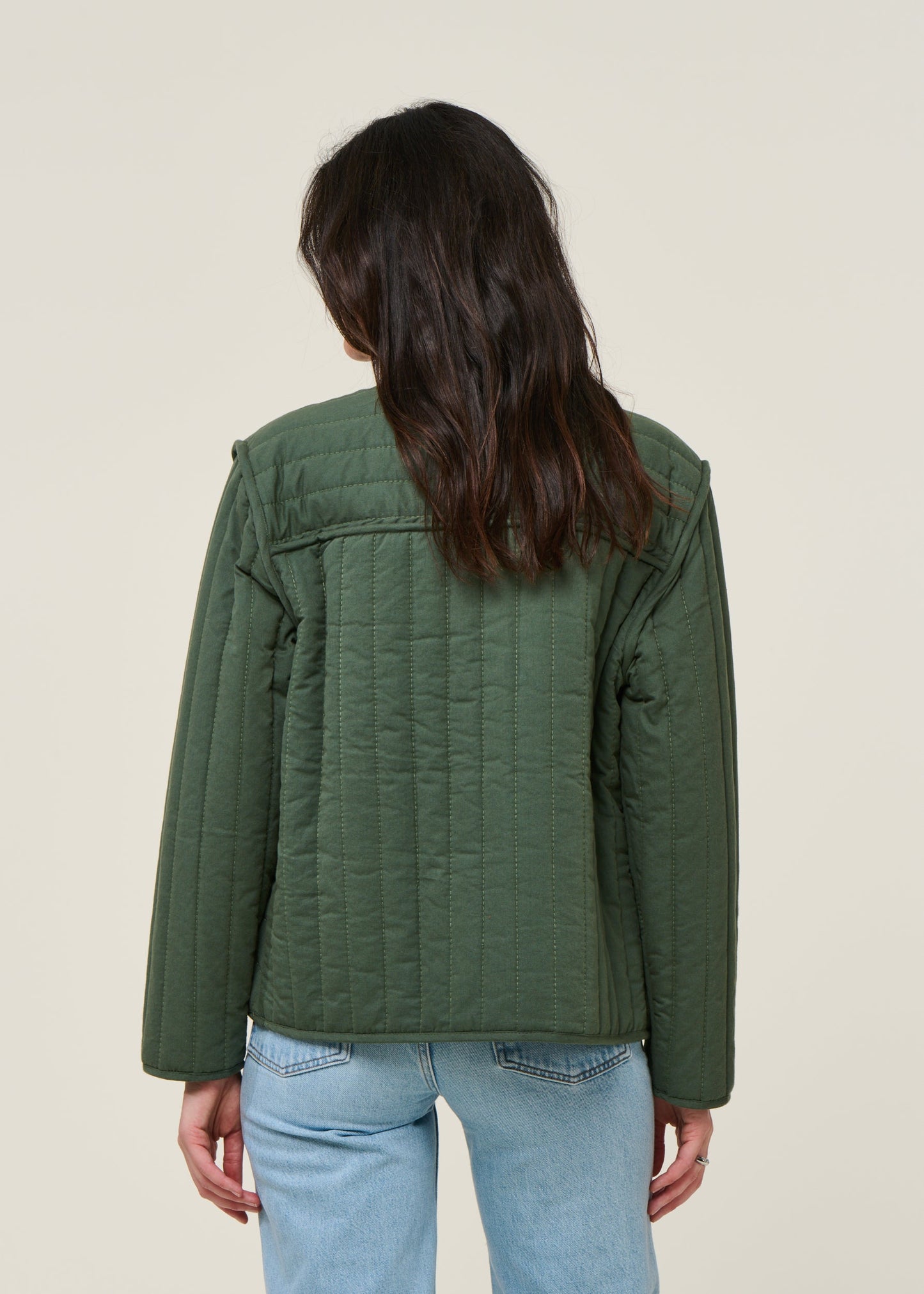 Veste matelassée en coton bio | vert "dark eucalyptus ayo jacket"