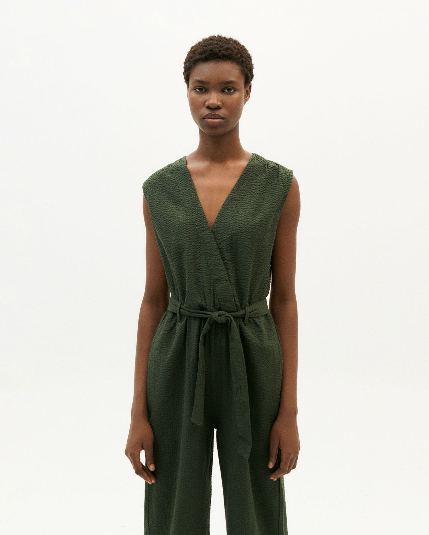 Combinaison vert forêt en coton bio - green seersucker winona jumpsuit