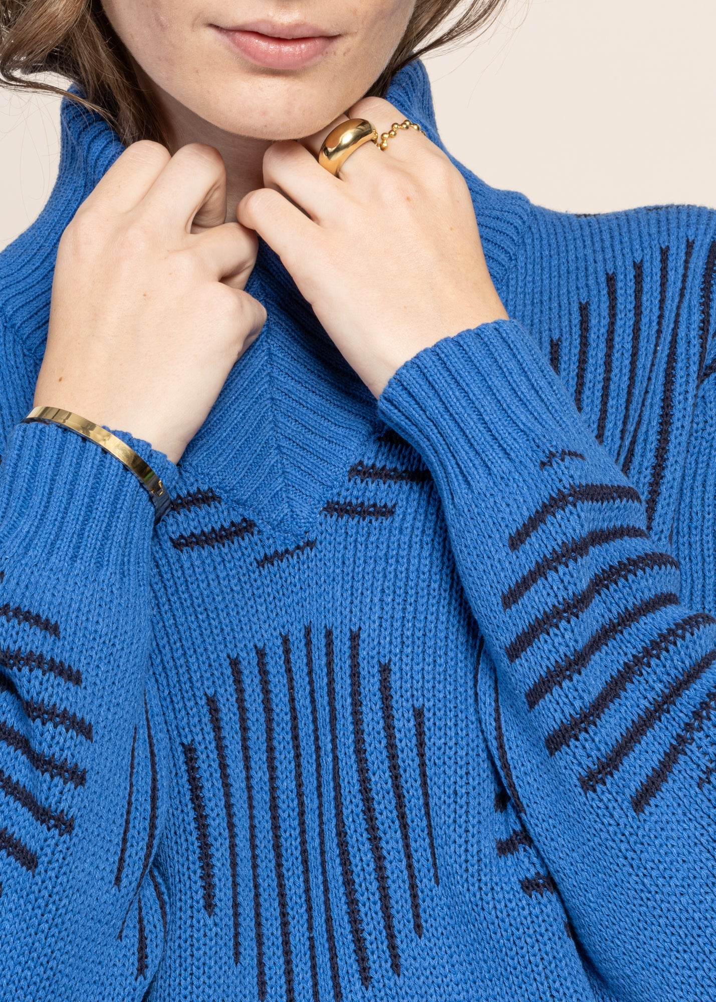 Pull col v en coton bio | bleu "japan miranda knitted sweater"