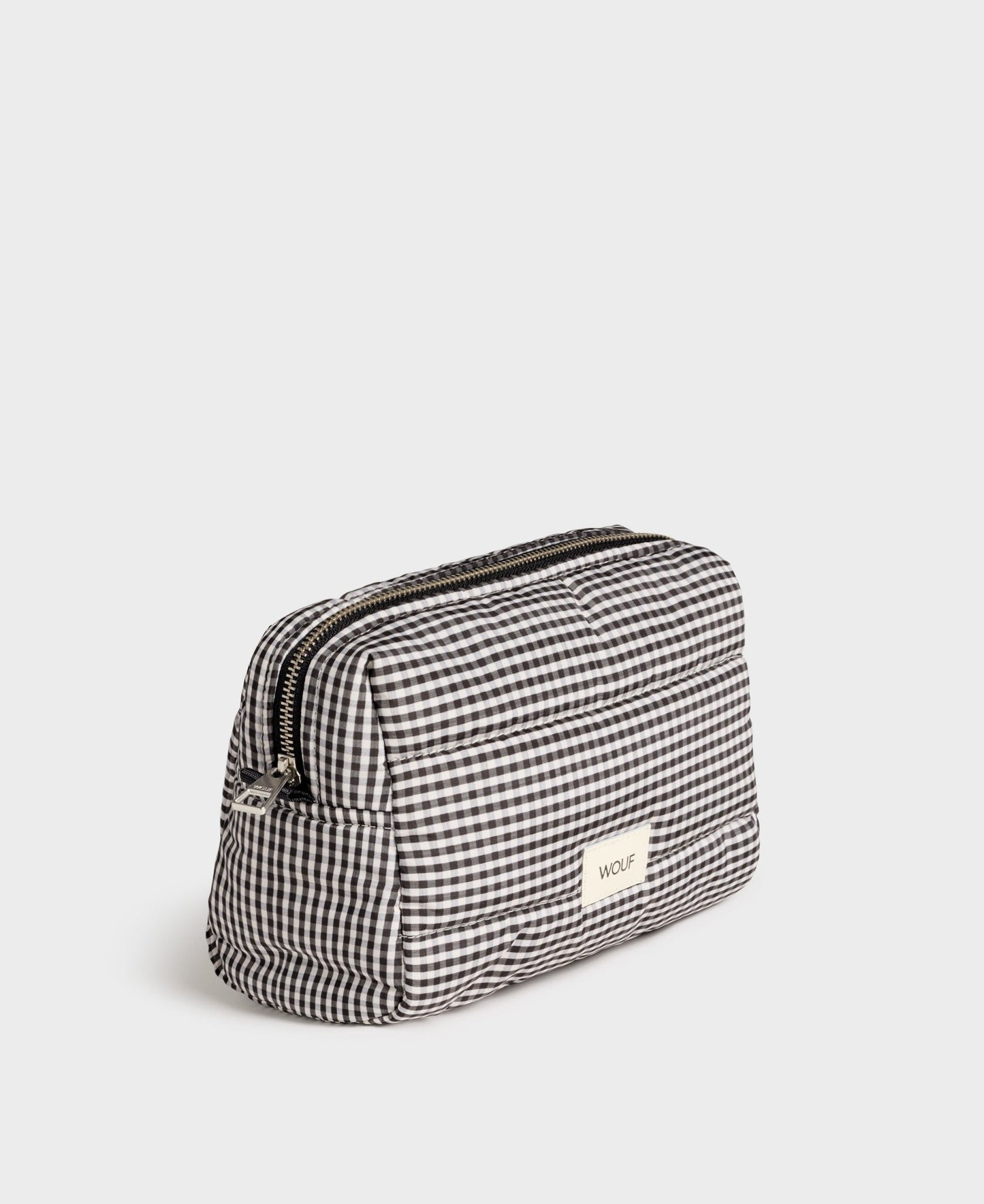 Trousse de toilette en recyclé | "chloe toiletry bag"