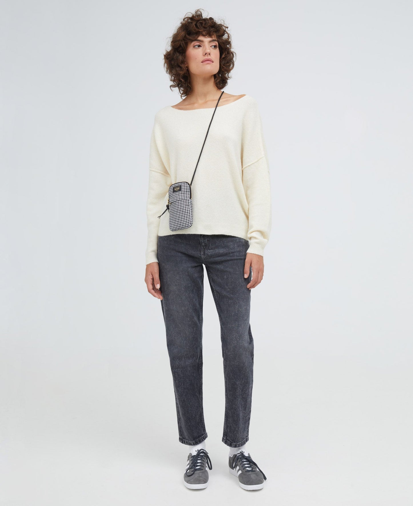 pochette téléphone en matières recyclées | carreaux "celine crossbody phone bag"