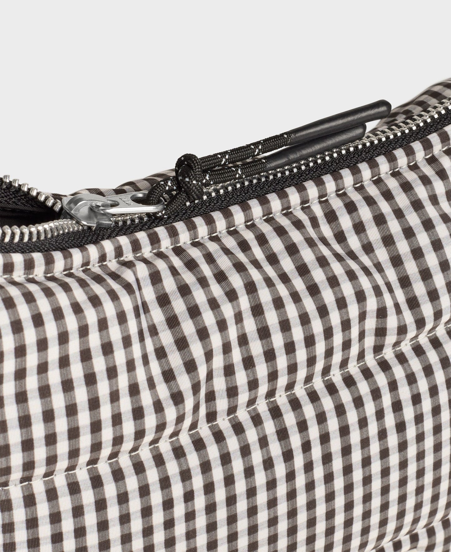 Banane matelassée en recyclé | "chloe crossbody bag"