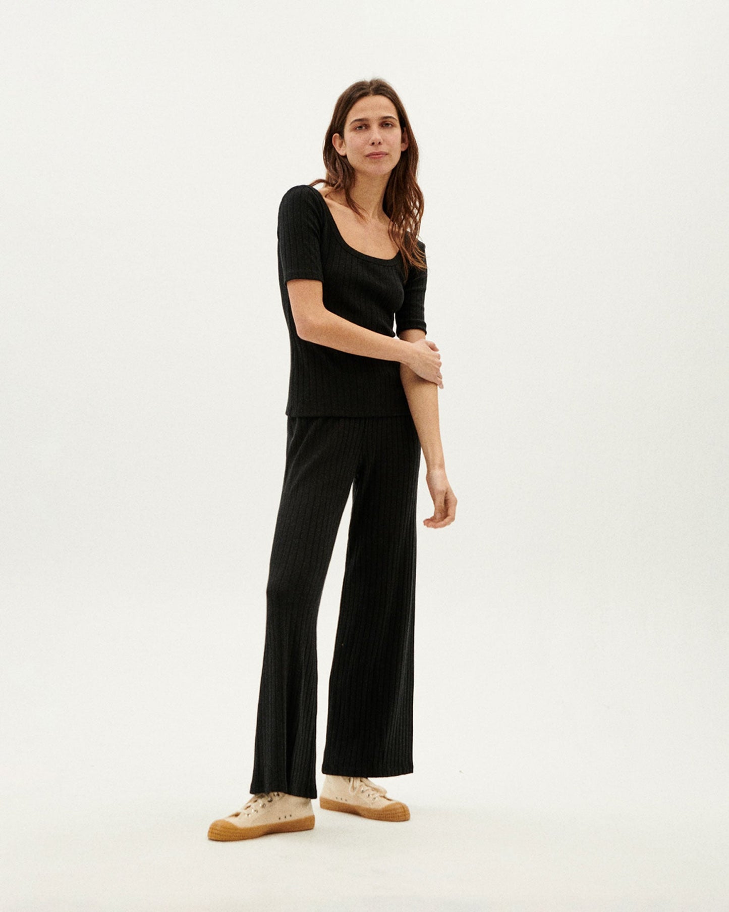 Pantalon ample en tencel et recyclé | noir "black trash dalia pants"