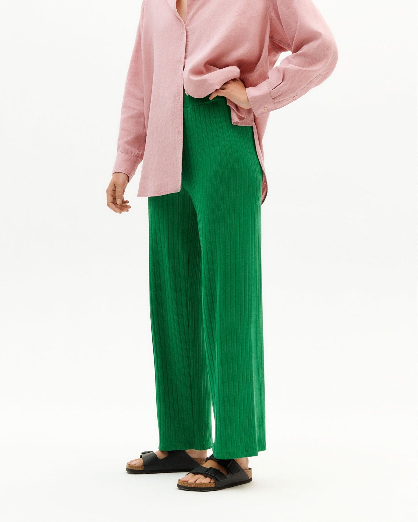 Pantalon côtelé vert en ecovero et coton recyclé - chroma green trash dalia pants