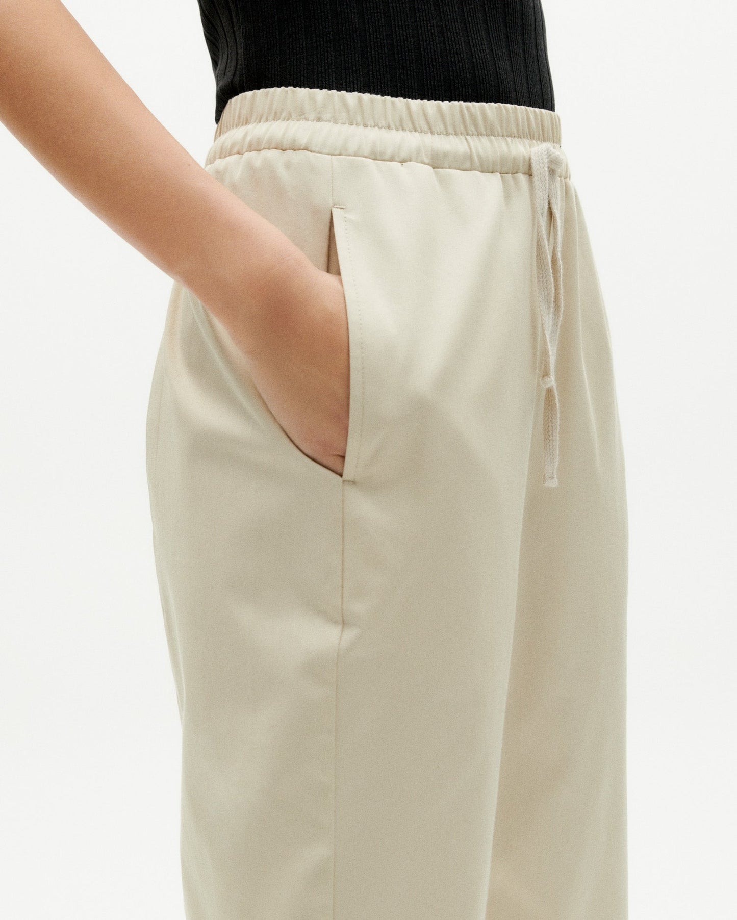 Pantalon droit léger en coton bio | Beige "fog seacell esther pants"