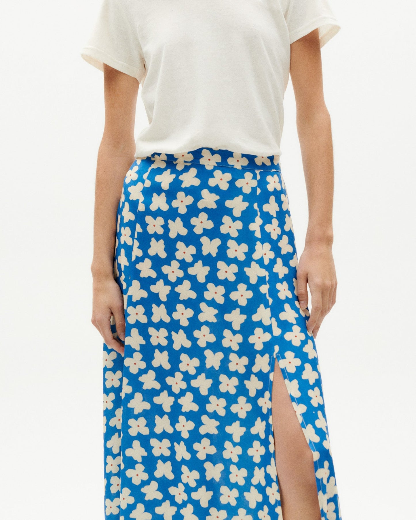 Jupe longue à motifs en ecovero | bleu "small butterfly tora skirt"