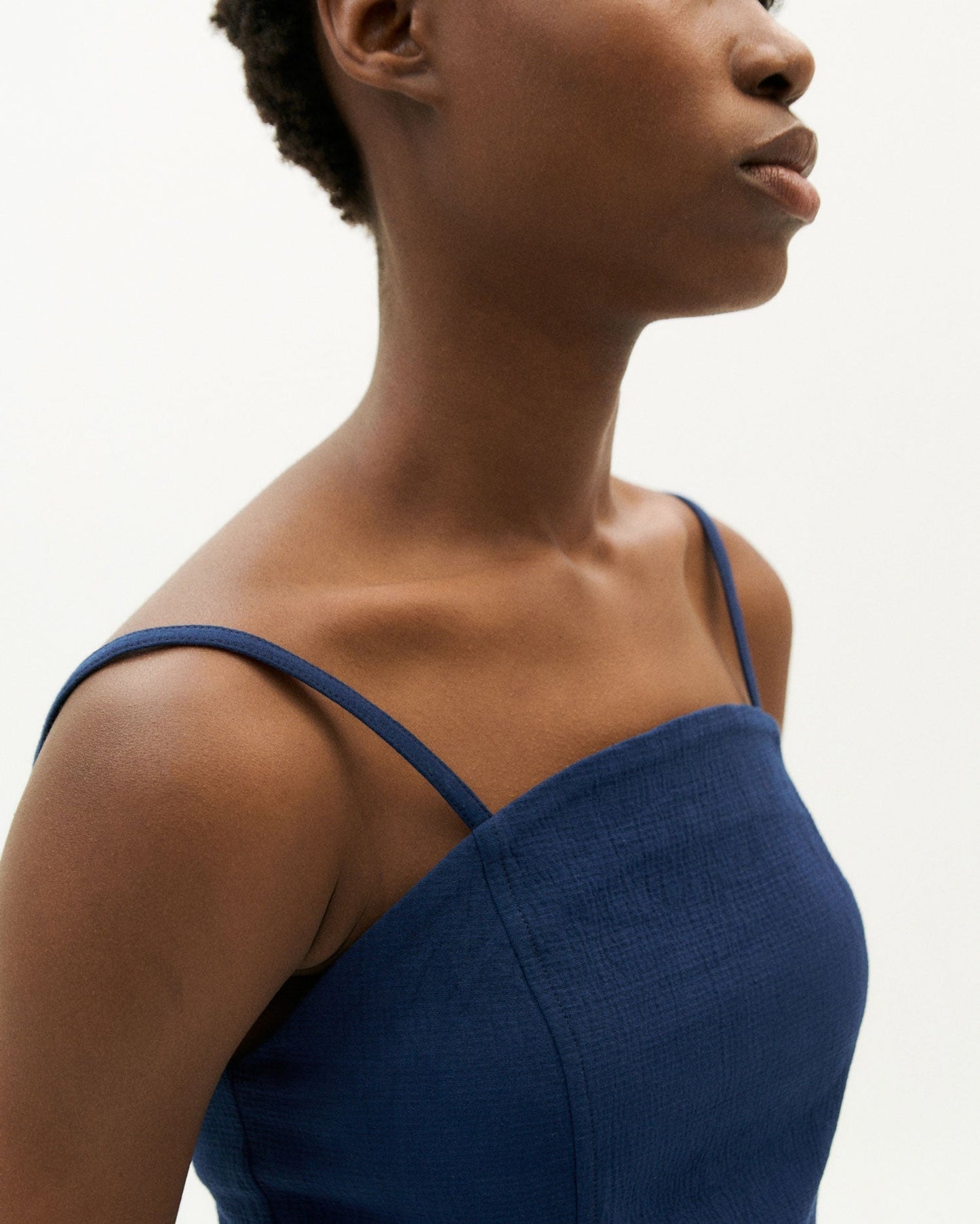 Top marine texturé en coton bio - navy ada top