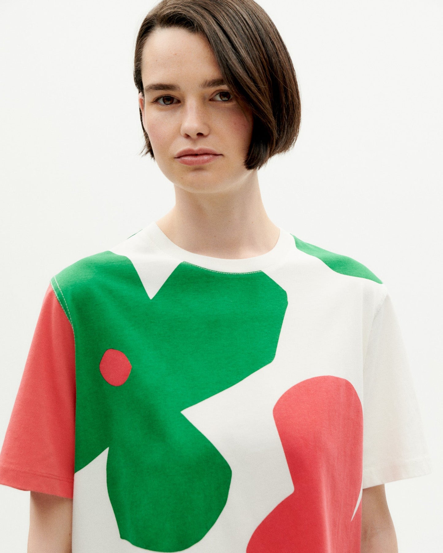 T-shirt en coton bio | blanc à motifs "butterfly super big lucia t-shirt snow white"