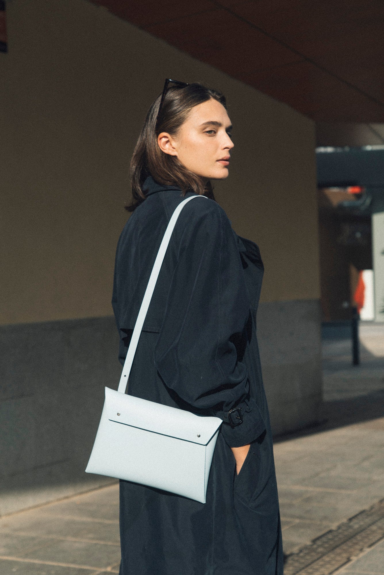 Sac pochette bleu ciel en cuir recyclé - Crossbody organizer