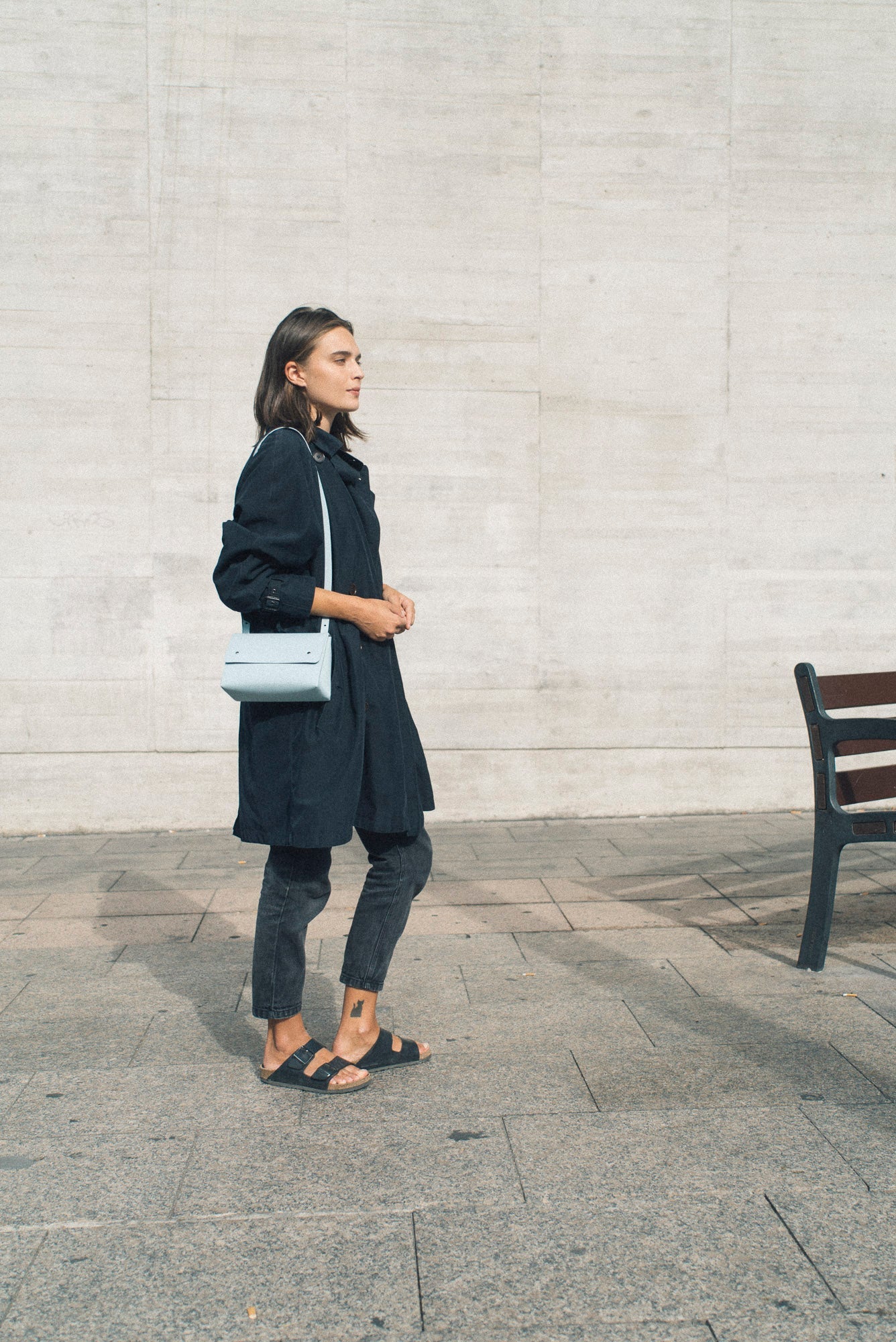 Sac bleu ciel en cuir recyclé - triangle bucket