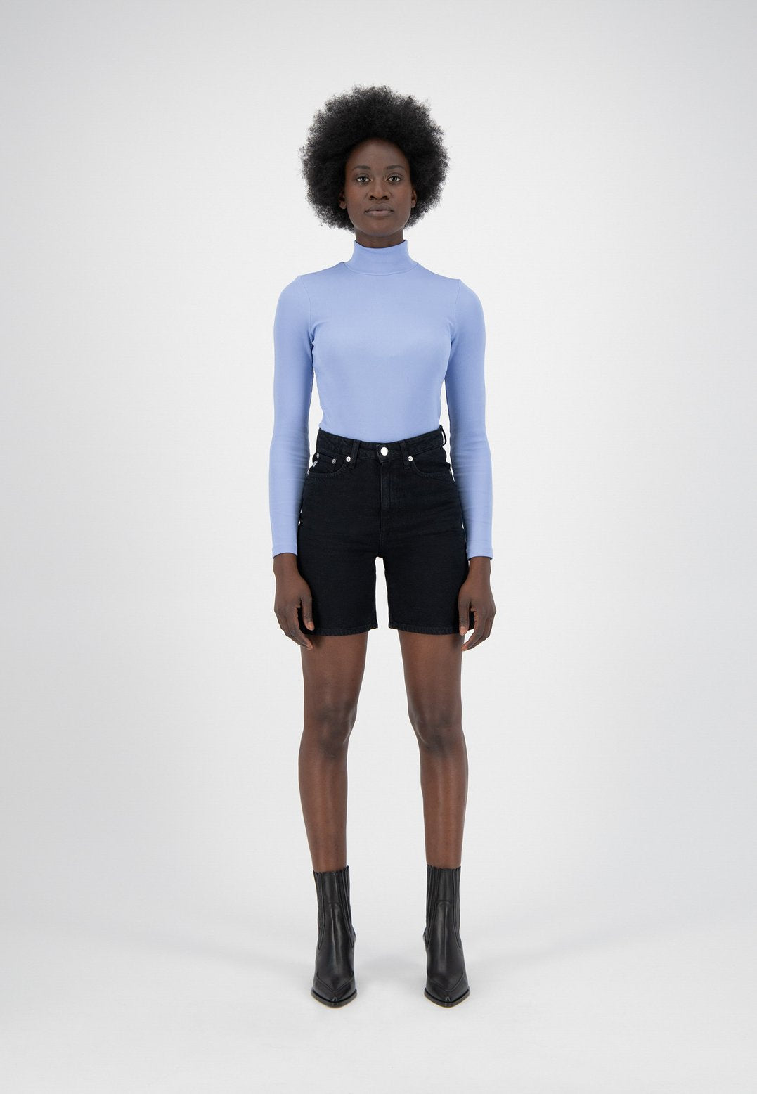 Short en jean noir en coton bio et coton recyclé - Beverly