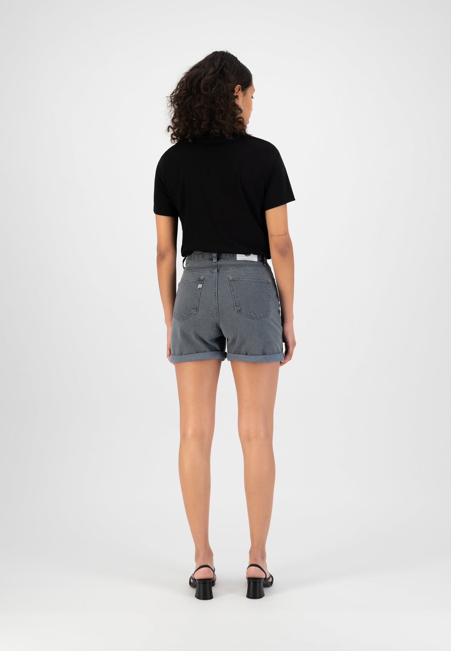 Short en jean en coton bio et recyclé | Gris "marilyn short stone grey"