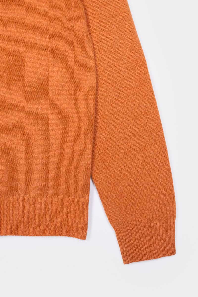 Pull col roulé en cachemire recyclé | orange "maglia ada arancio becco d'oca"