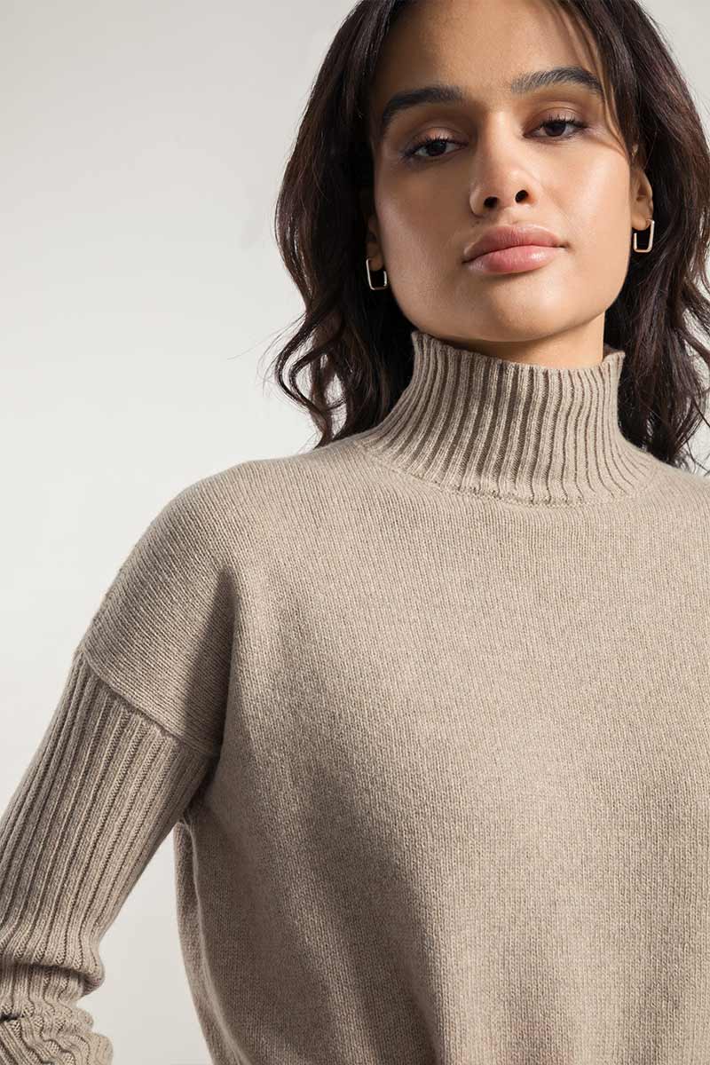 Pull col montant en cachemire recyclé | beige "maglia erminia beige sabbia"