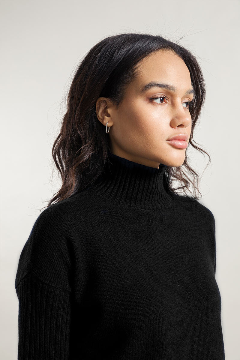 Pull col montant en cachemire recyclé | noir "maglia erminia nero ardesia"