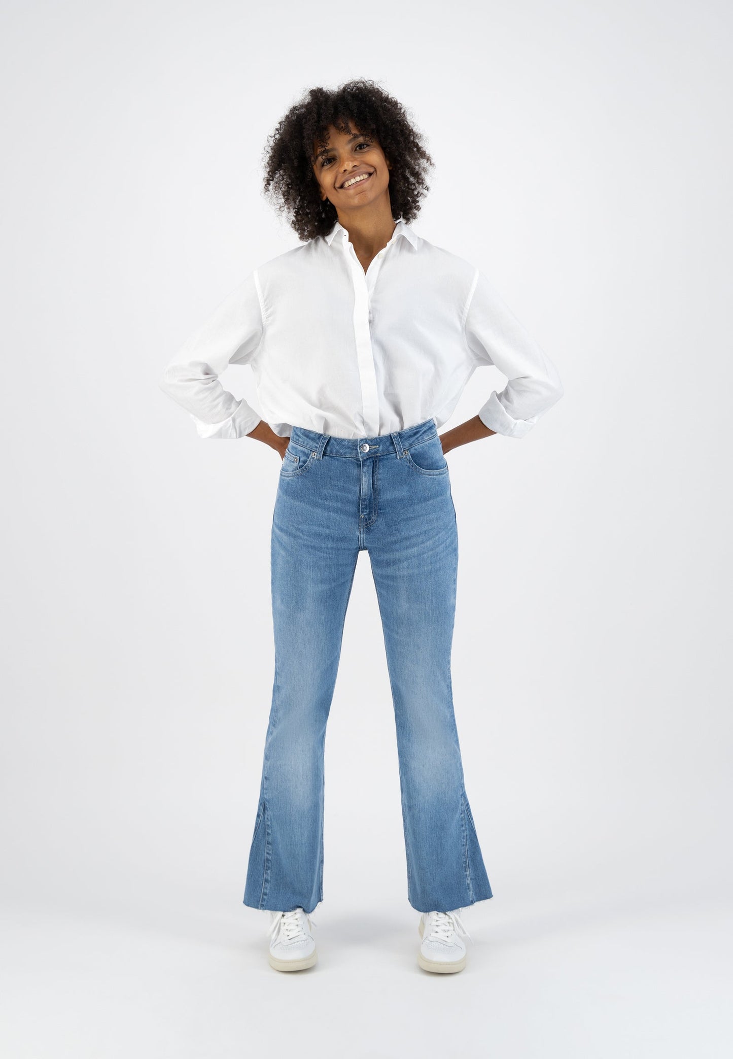 Jean flare bleu clair en coton bio et recyclé - Flared Rachel Old Stone