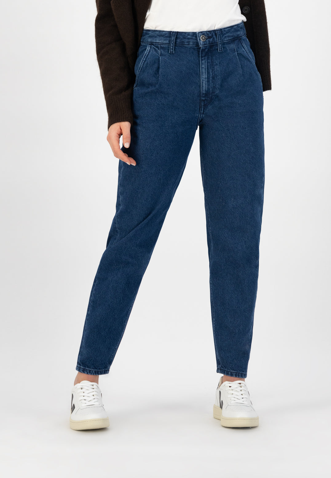 Jean carotte bleu foncé en coton bio et recyclé - loose bailey stone indigo
