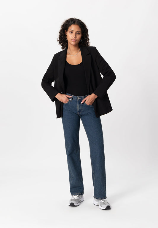 Jean droit en coton bio et recyclé | bleu foncé "loose jamie - faded stone"