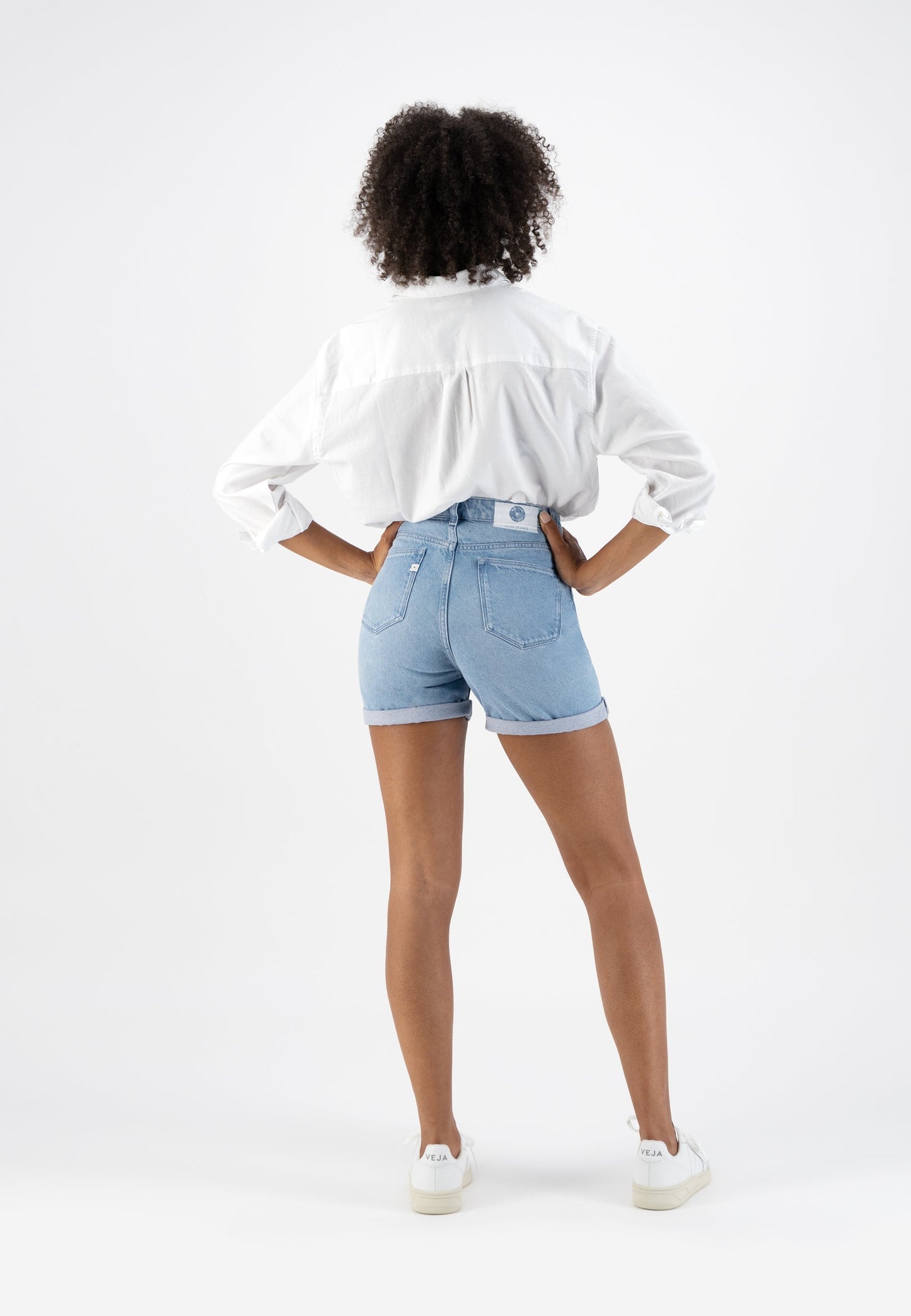 Short en coton bio et recyclé | Bleu clair délavé "marilyn short sun stone"