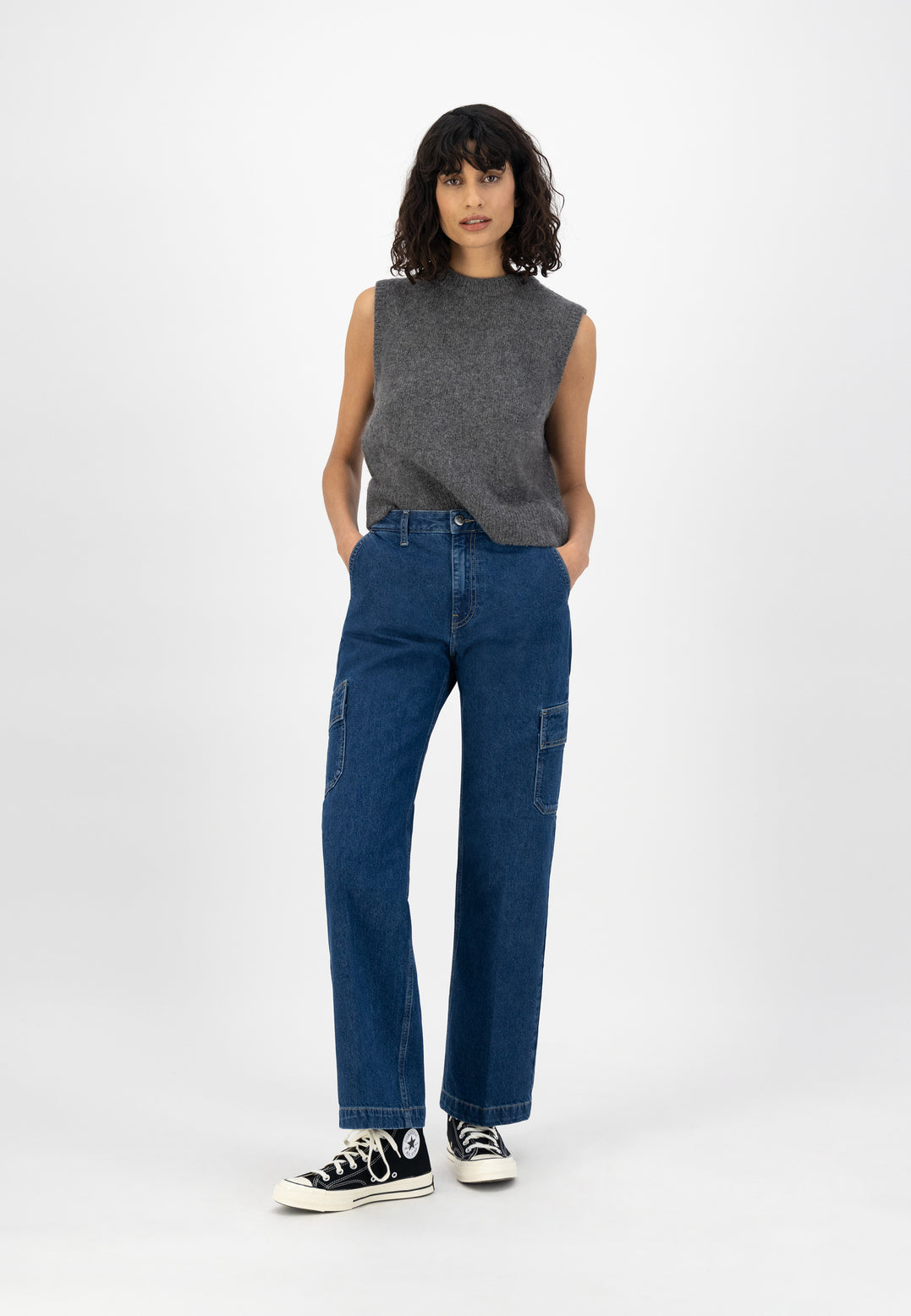 Jean droit large cargo bleu en coton bio et recyclé - wilma works stone indigo