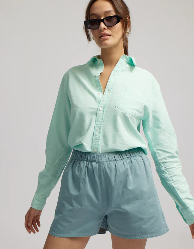 Short olive en sergé de coton bio - dusty olive