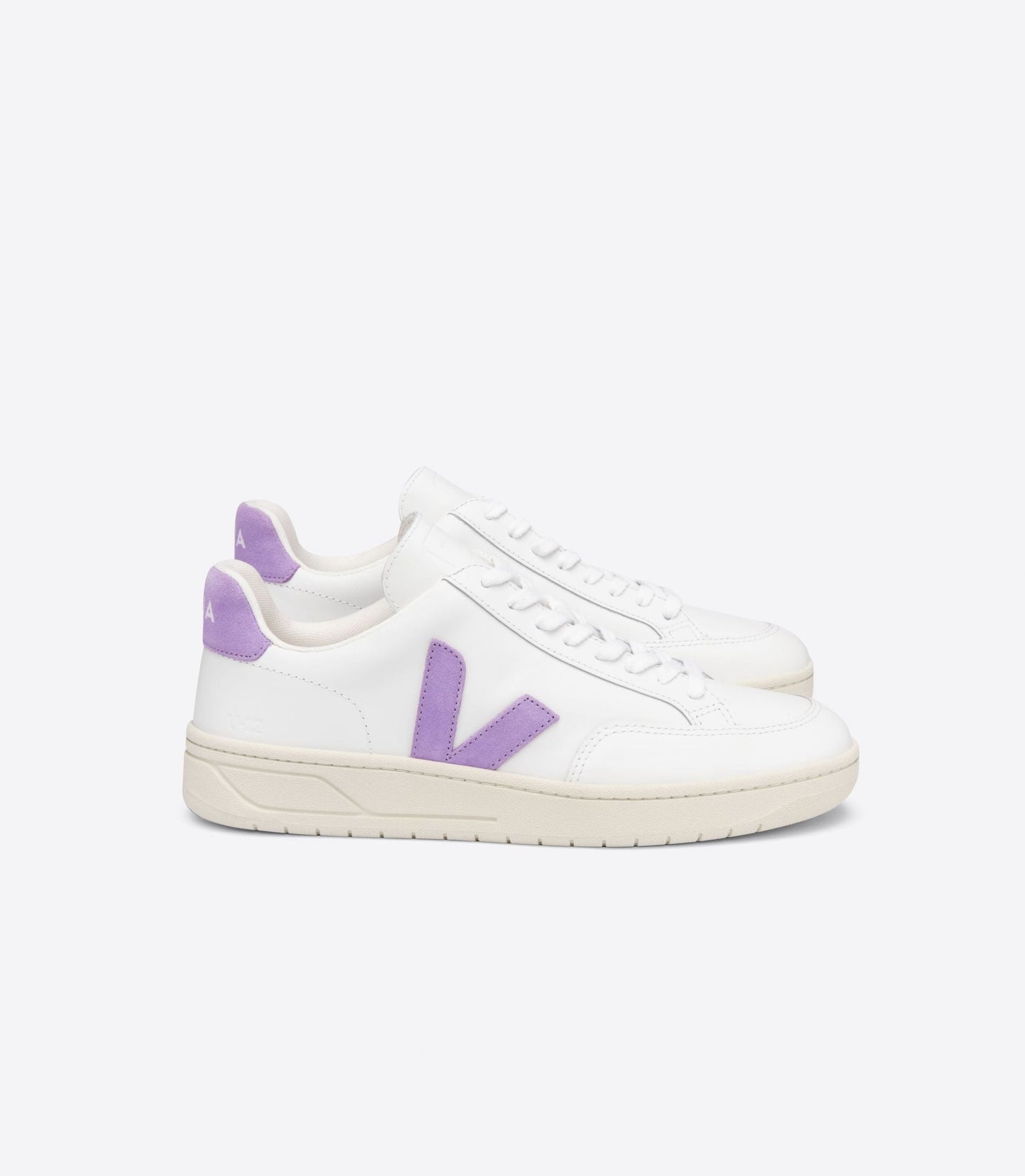 Basket v-12 leather extra white lavande