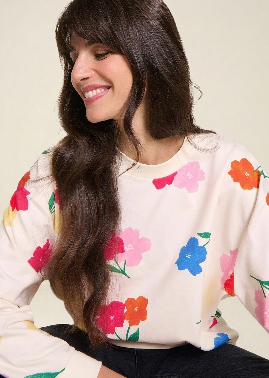 Sweat en coton bio | beige "swann anémones bouquet" | Anémones bouquet