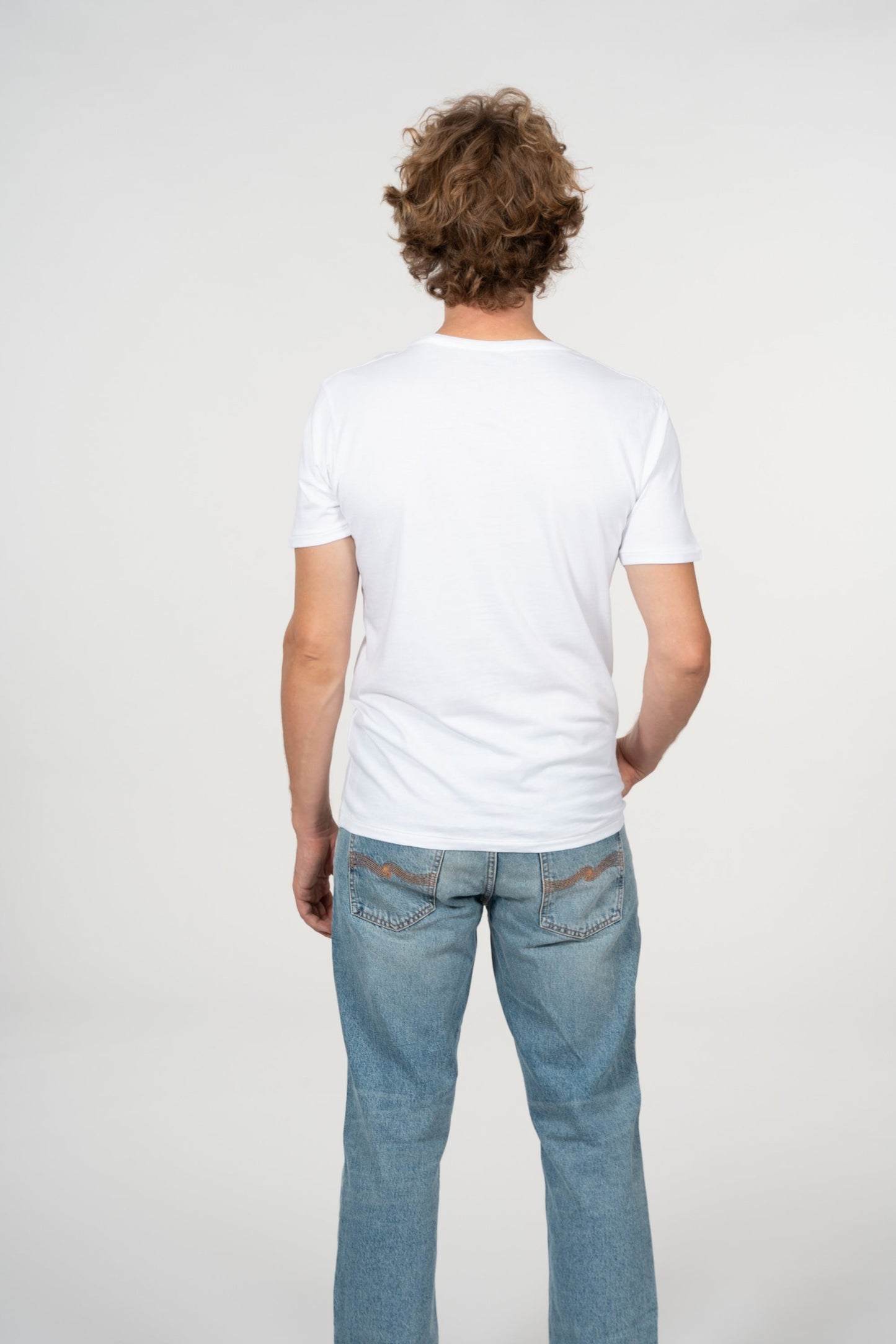 T-shirt blanc à poche en coton bio - alder