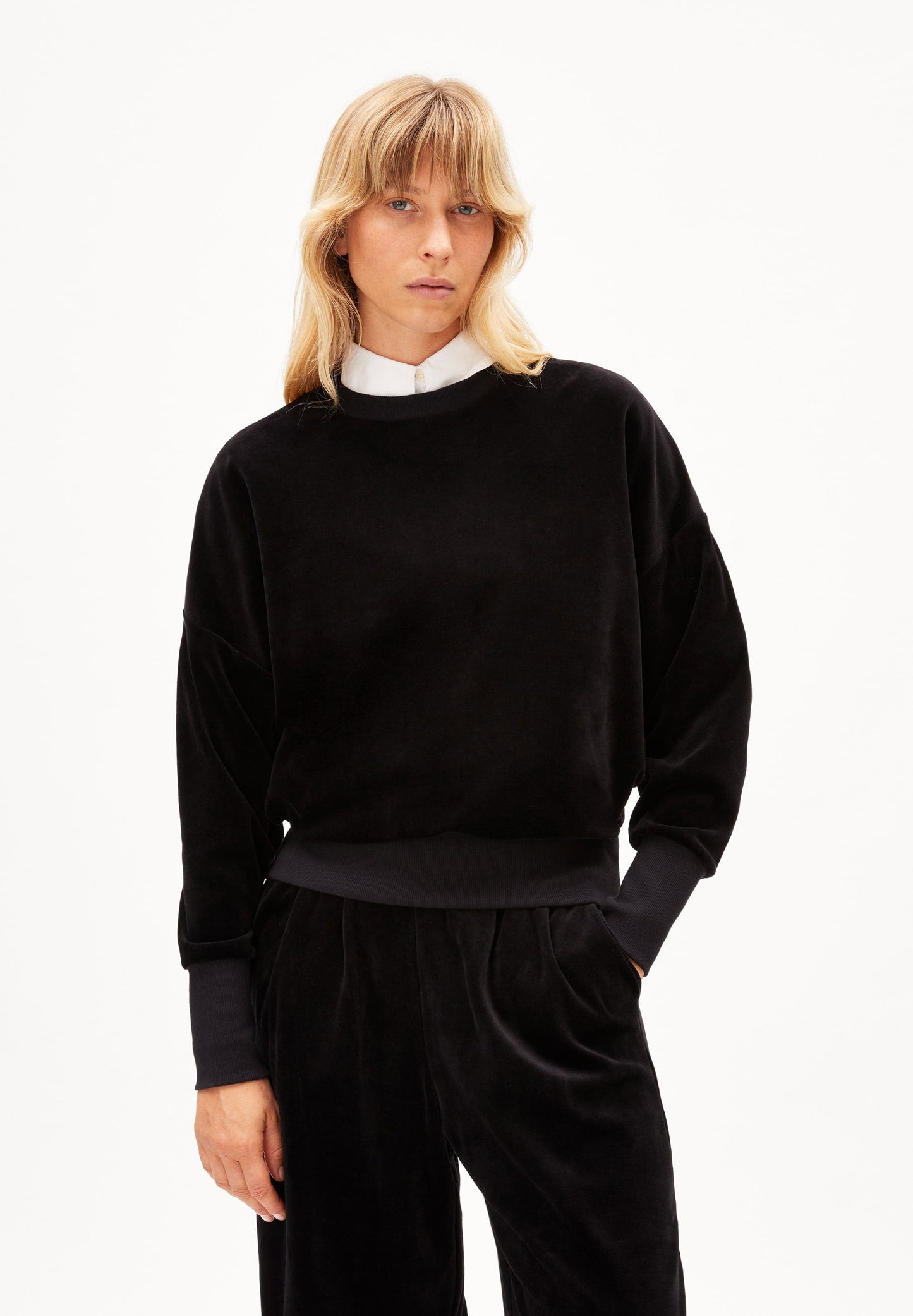 Sweat en velours de coton bio | noir "aanny lou velvet - black"