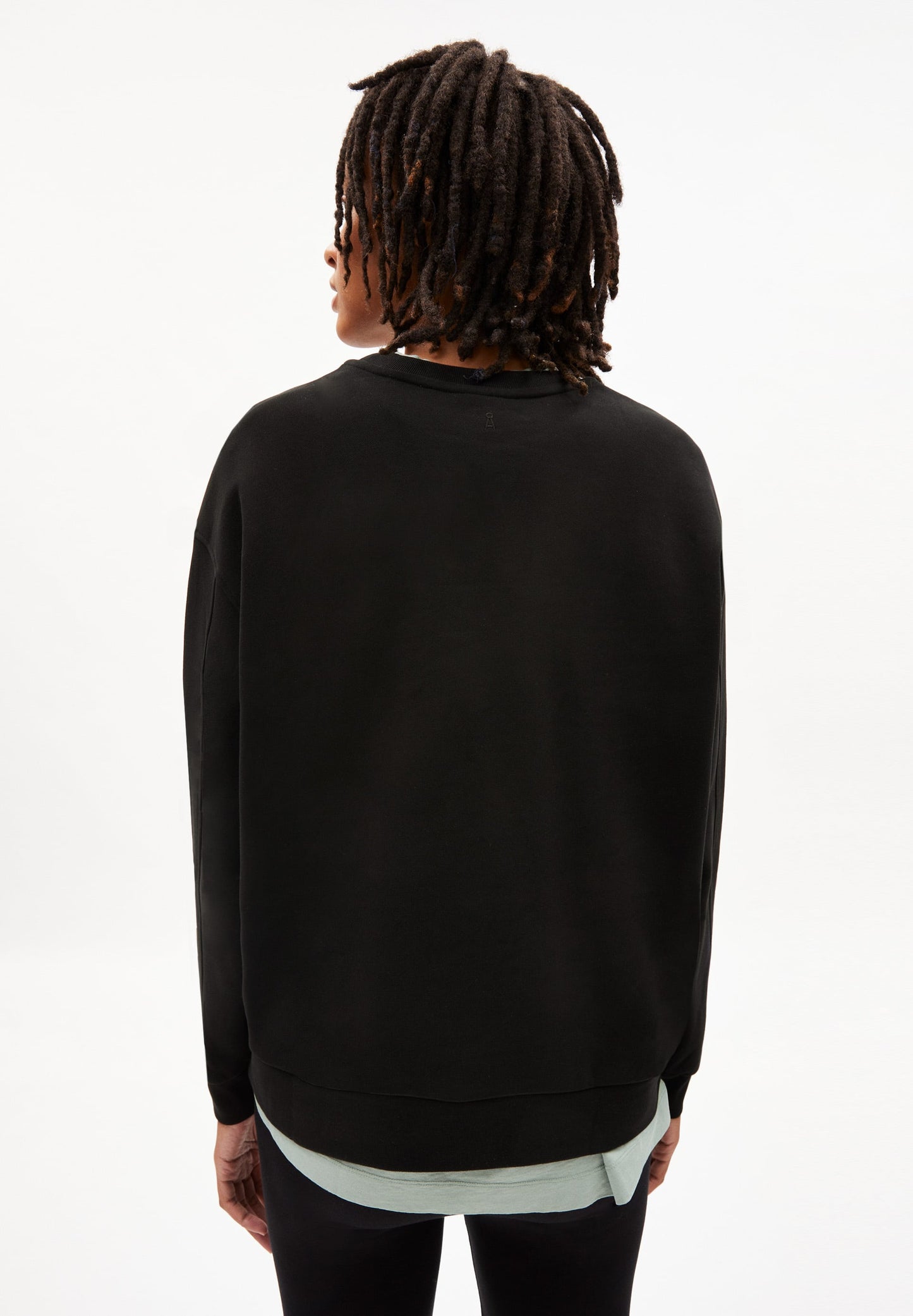 Sweat noir en coton bio - aarin black