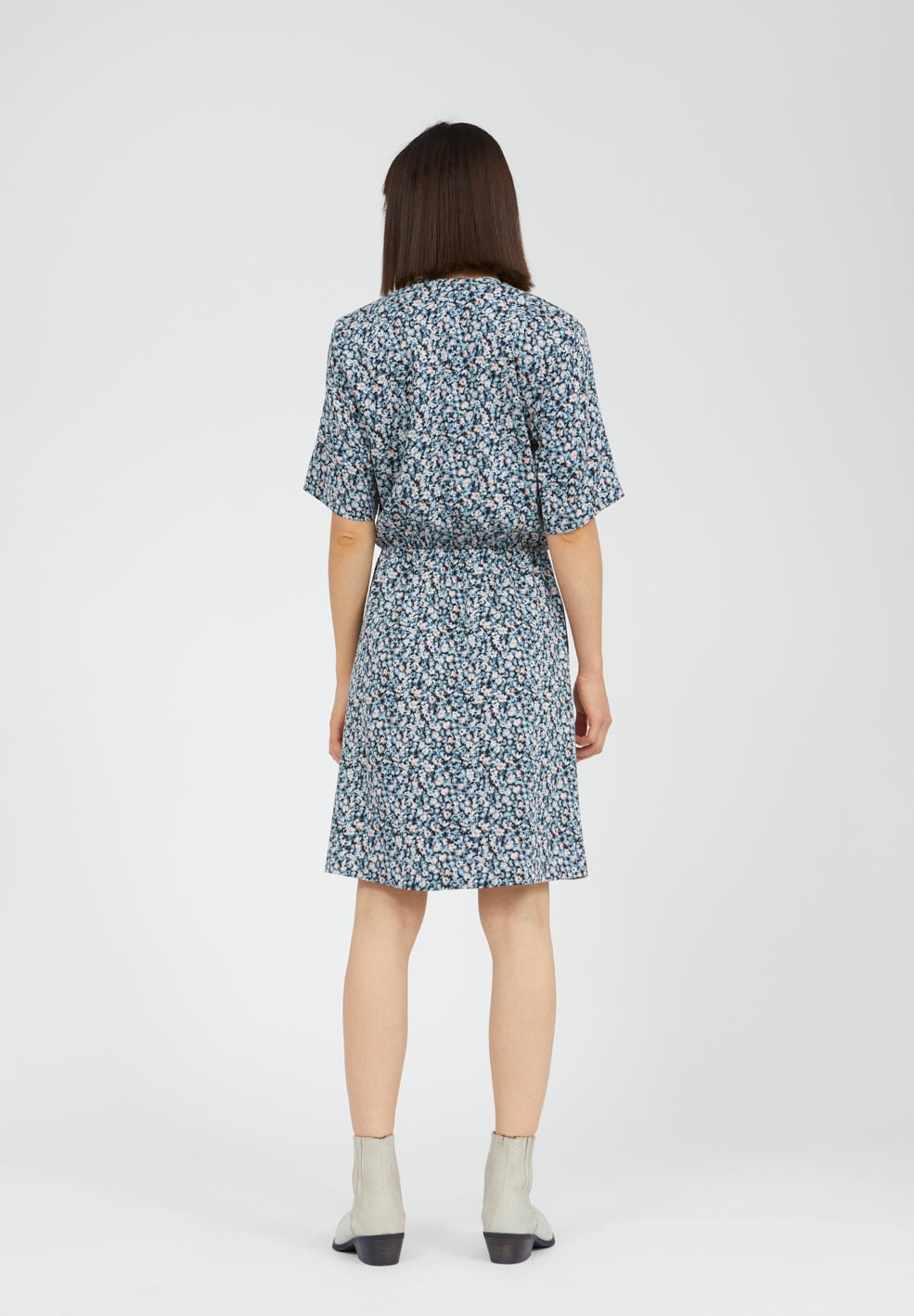Robe courte à imprimés floraux en lenzing - AIRAA PRIMROSE