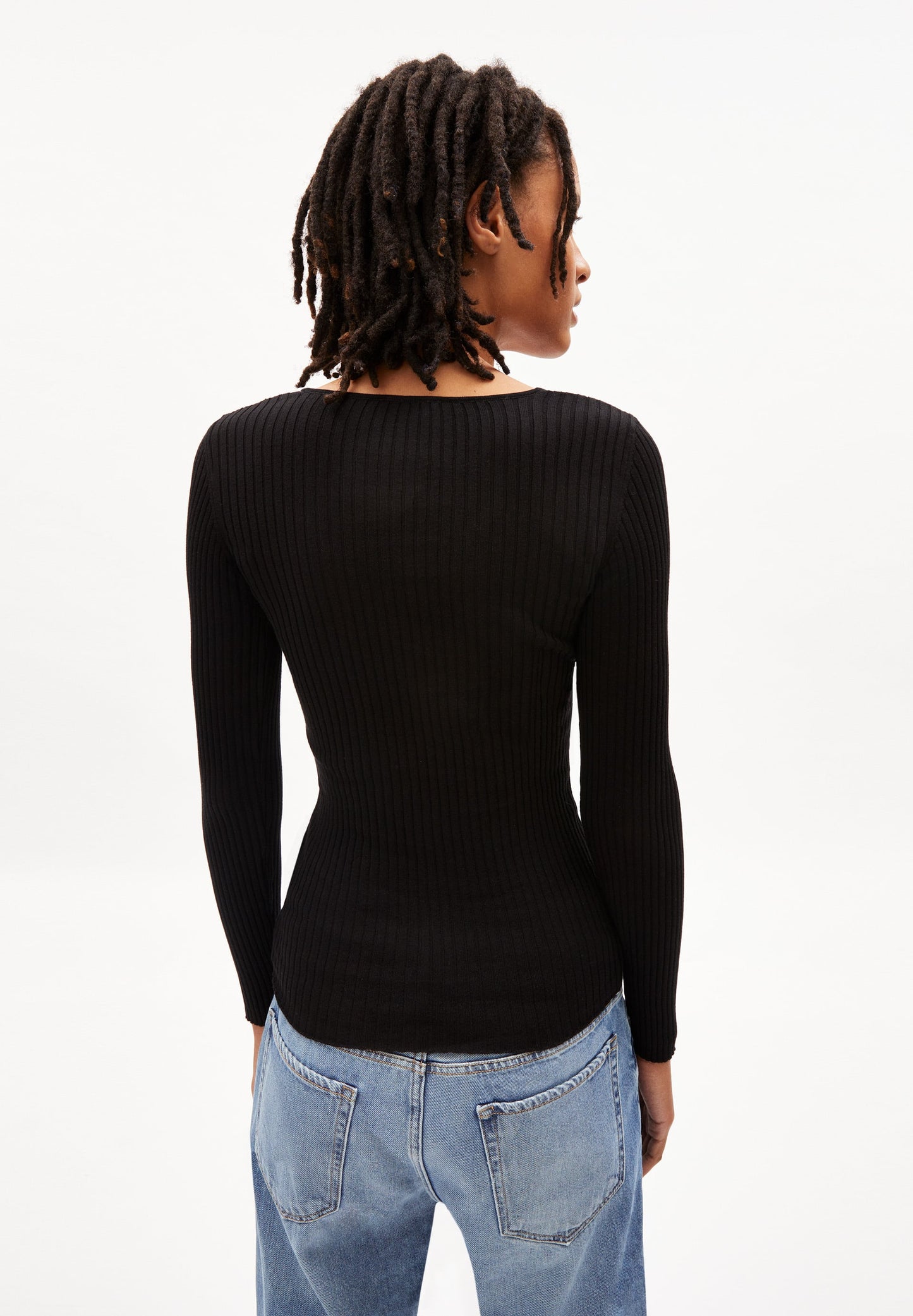 Top côtelé noir en coton bio - alaania crewneck black