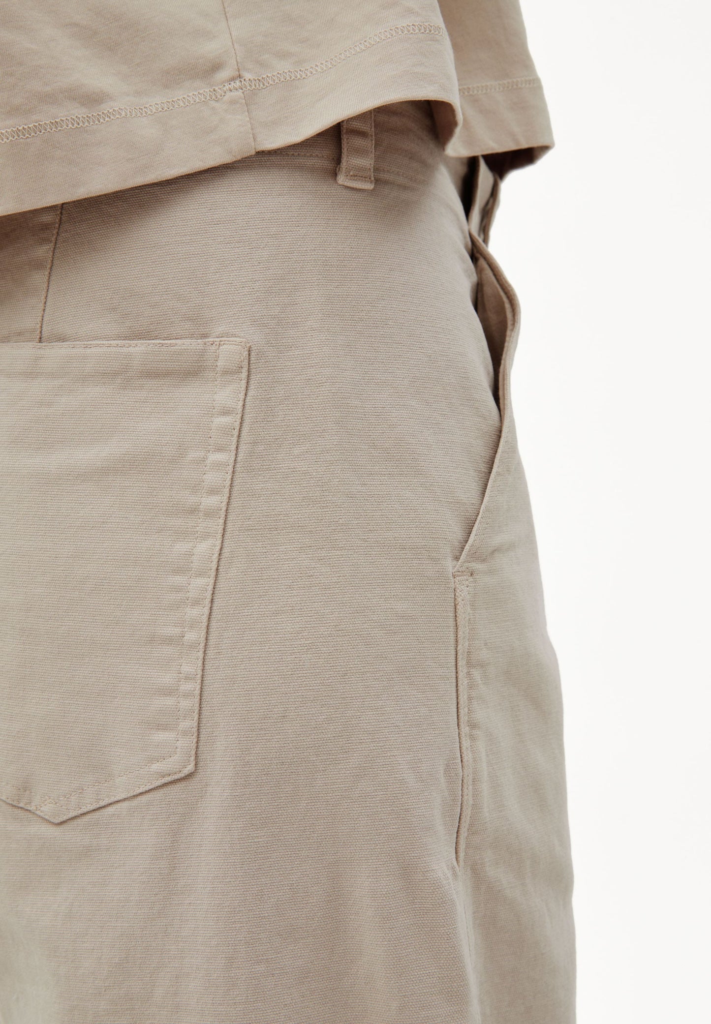 Pantalon beige en coton bio et recyclé - alivaa canvas light desert
