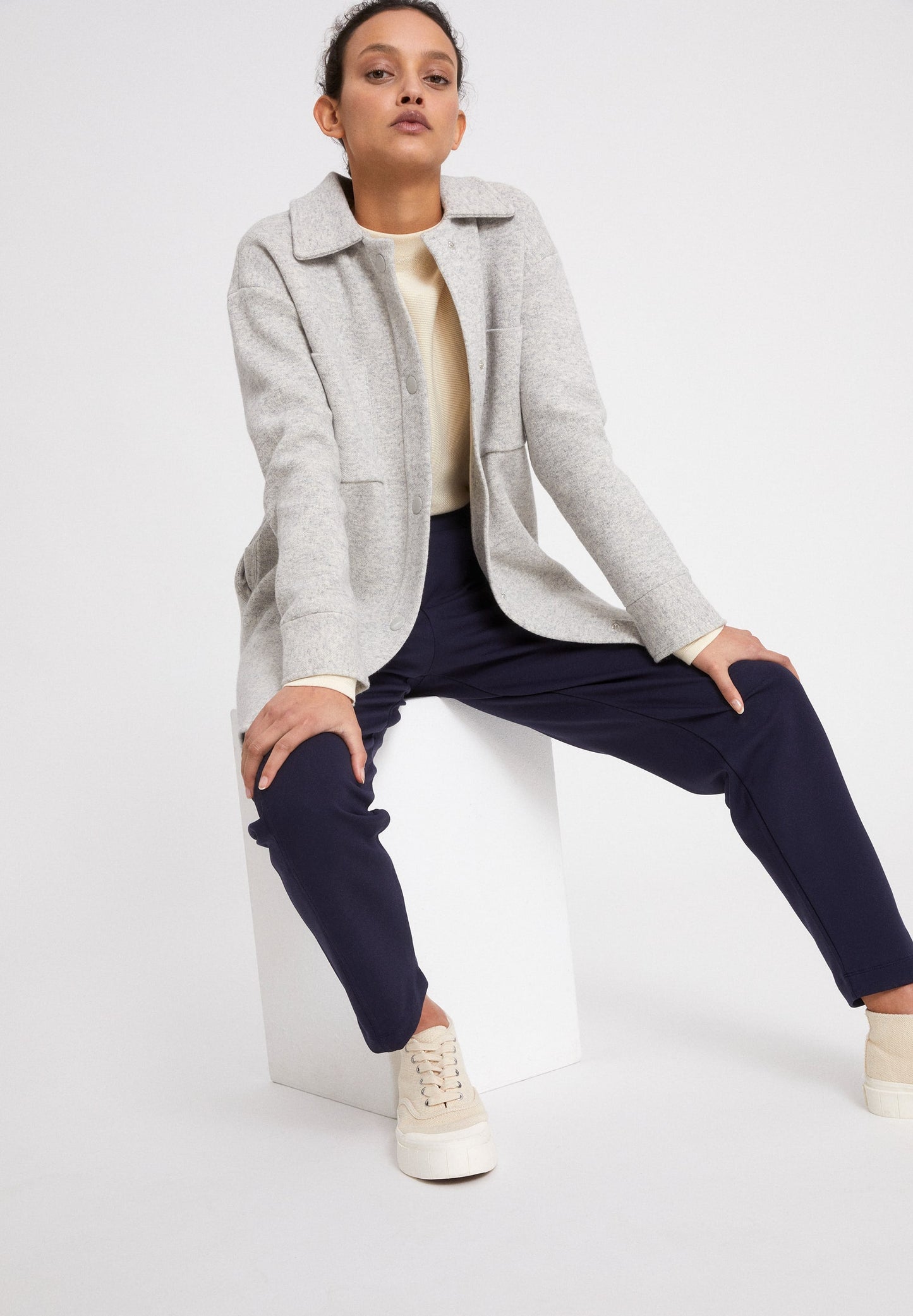 Veste molletonnée grise en coton et laine bio - ALMARAA light grey melange oatmilk