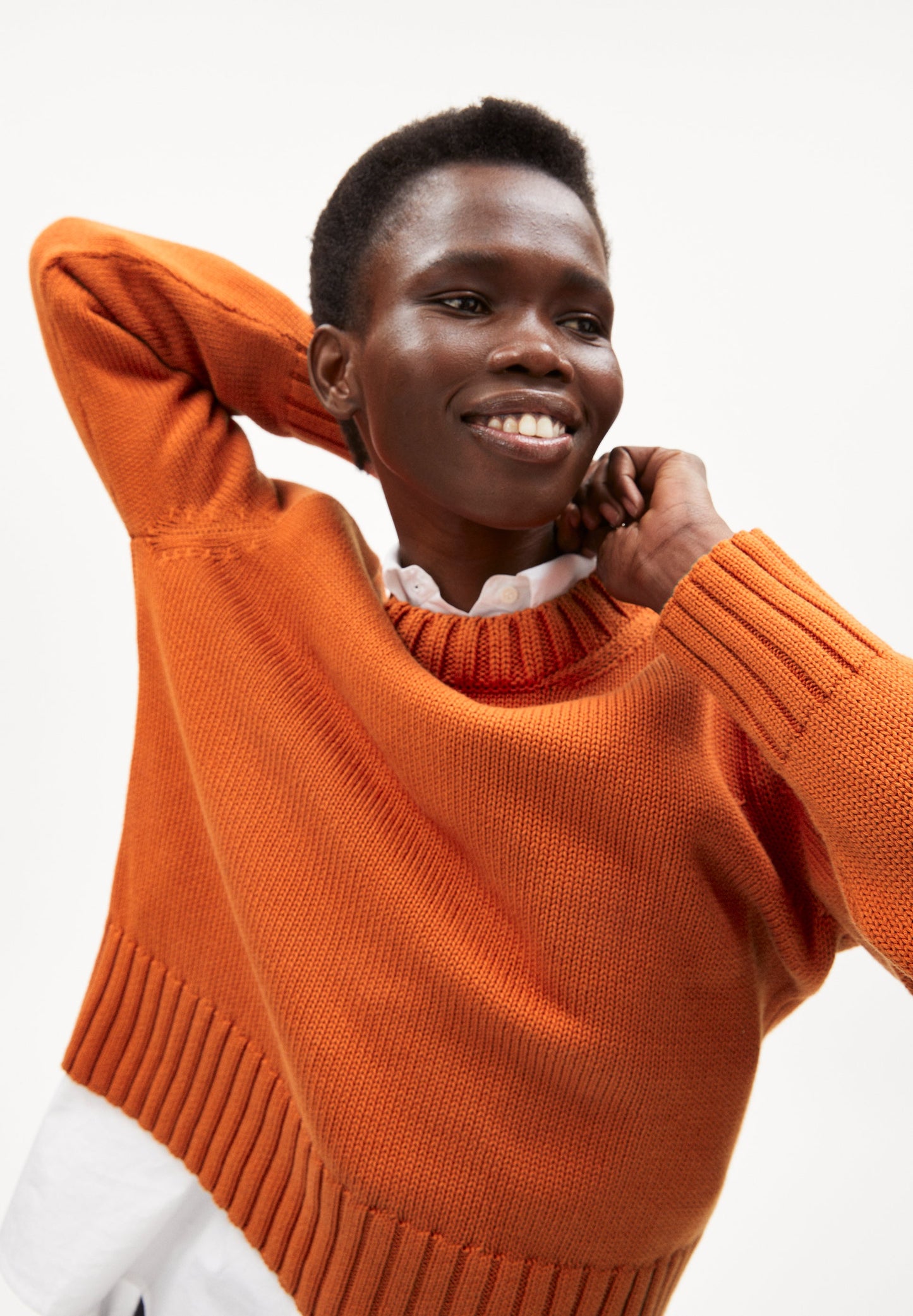 Pull ample orange tricoté en coton bio - amaliaa compact burnt