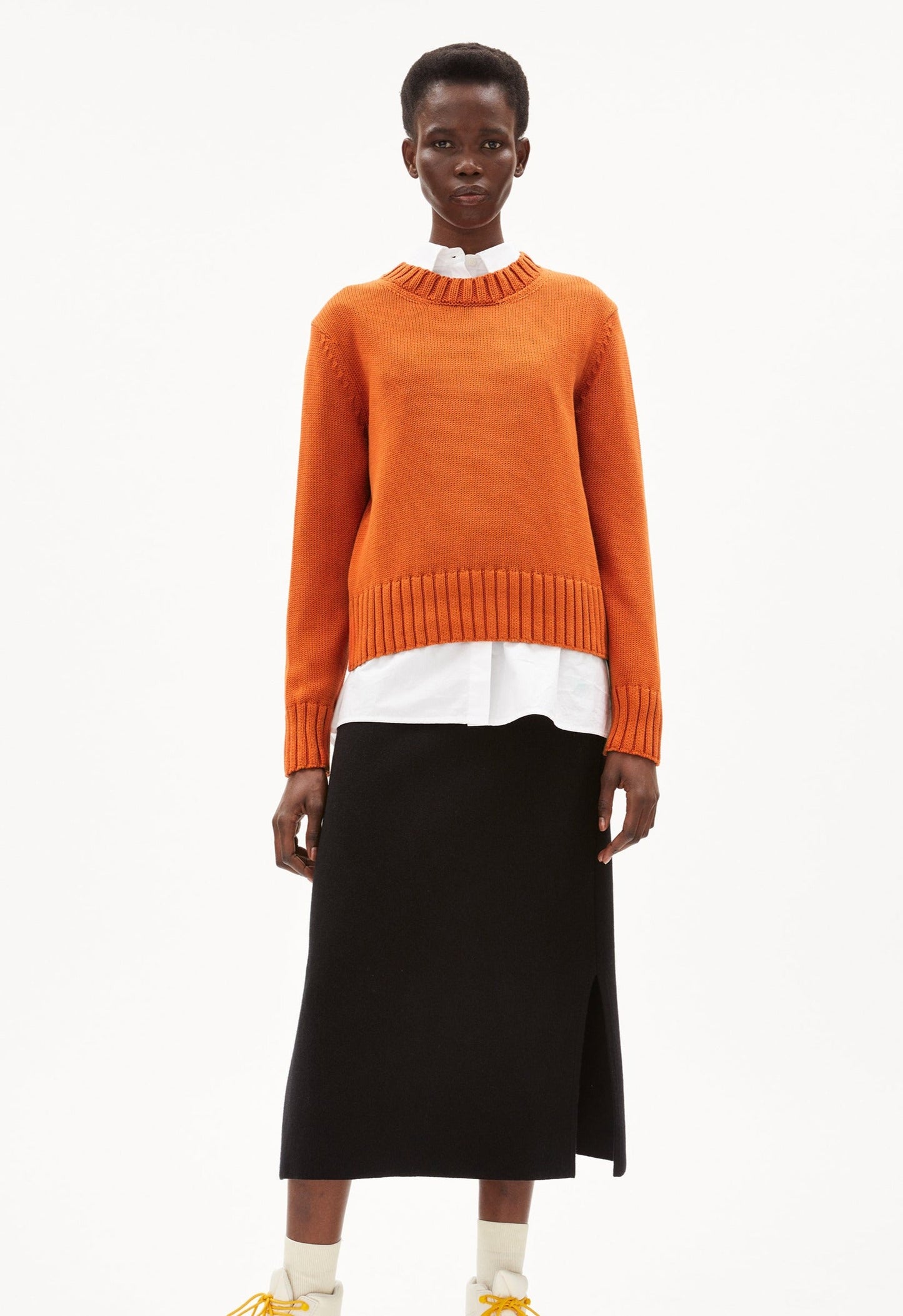 Pull ample orange tricoté en coton bio - amaliaa compact burnt