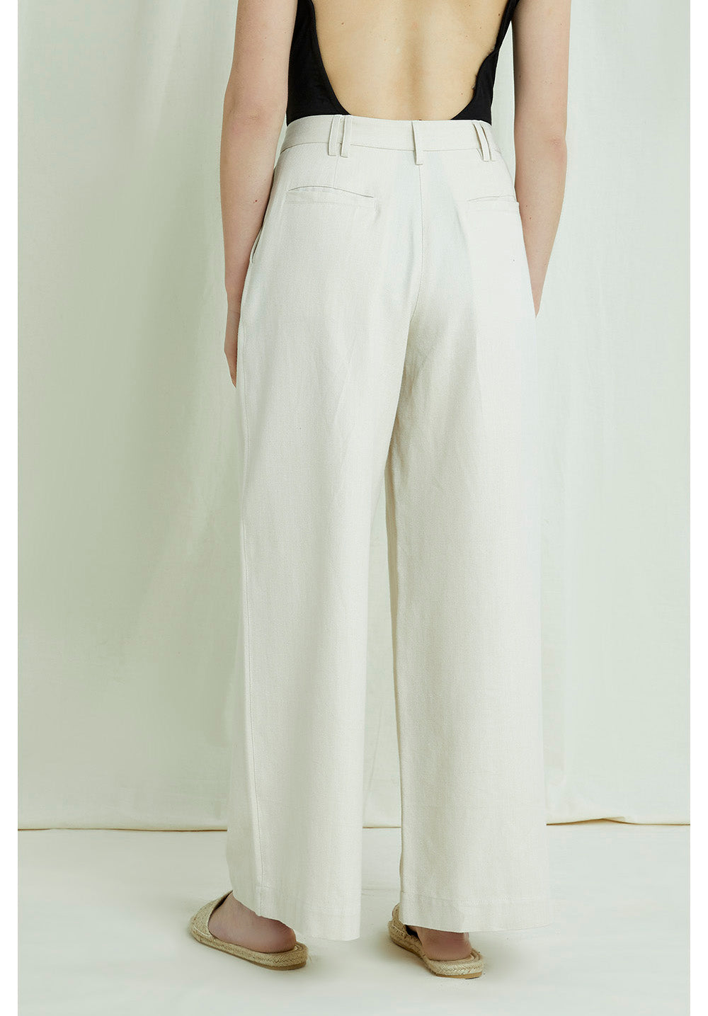 Pantalon ample beige en coton bio - Amita
