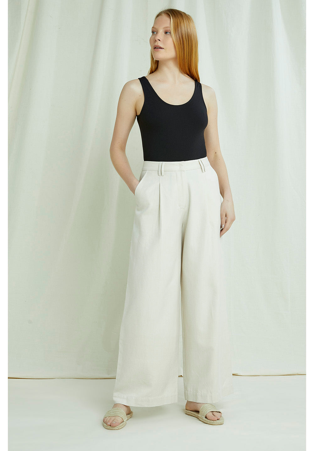 Pantalon ample beige en coton bio - Amita