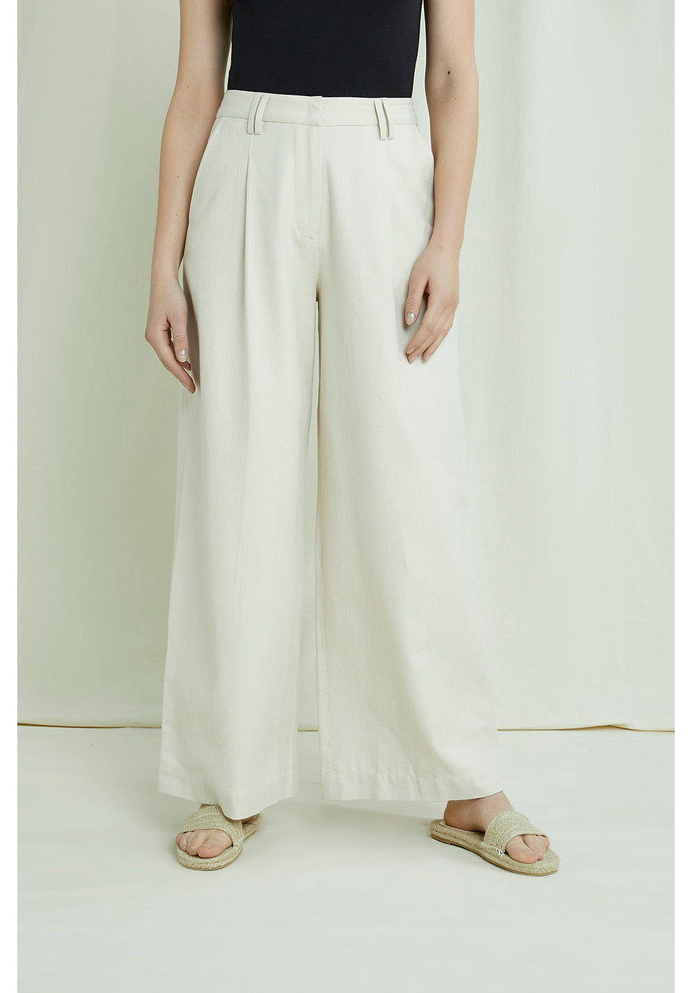 Pantalon ample beige en coton bio - Amita