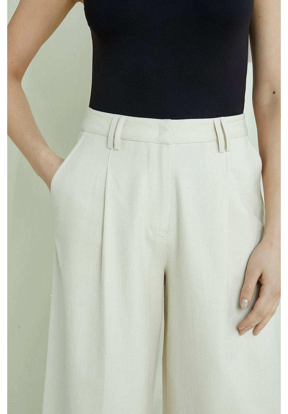 Pantalon ample beige en coton bio - Amita