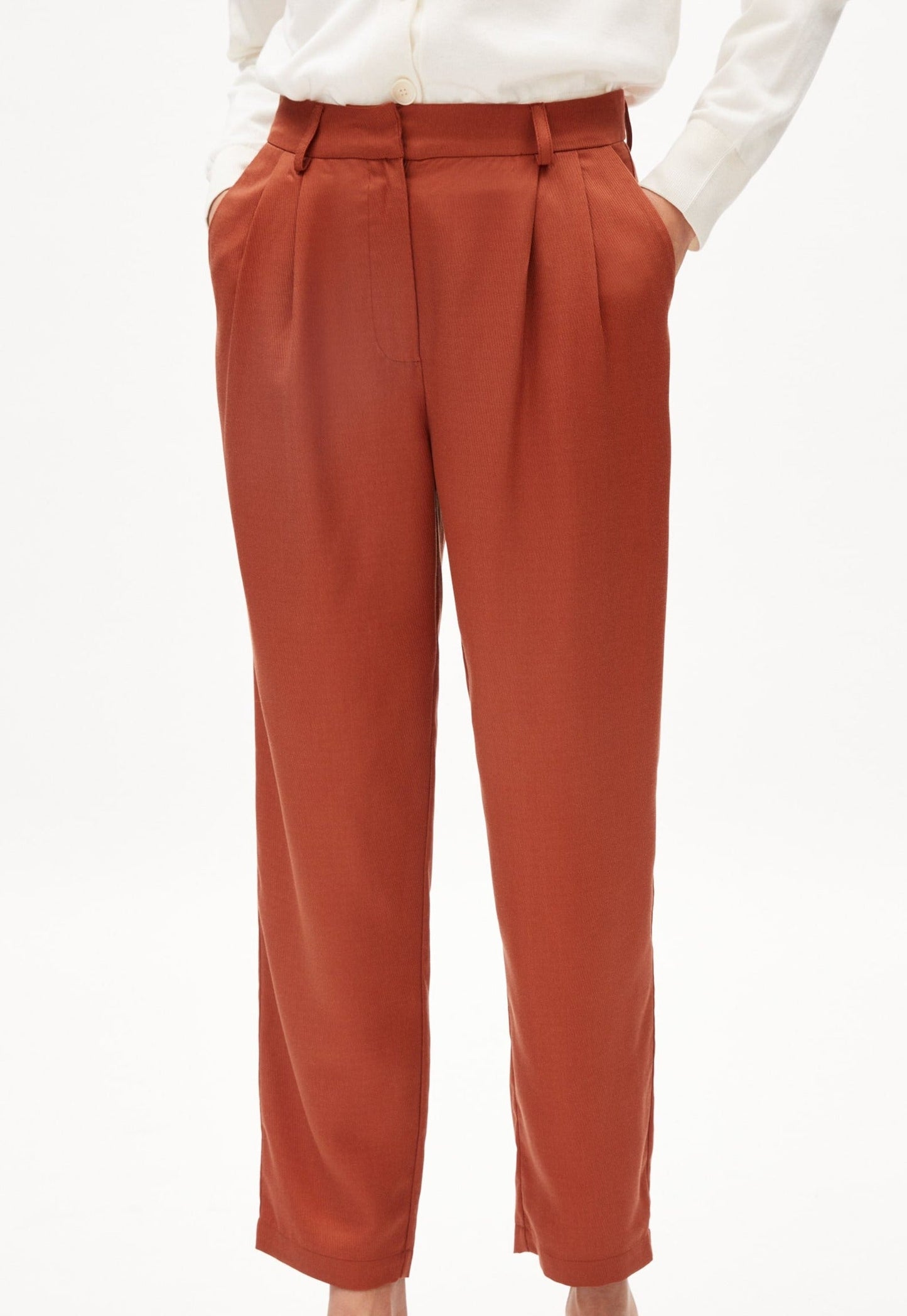 Pantalon à pinces rouge brique en tencel - aretaa brick