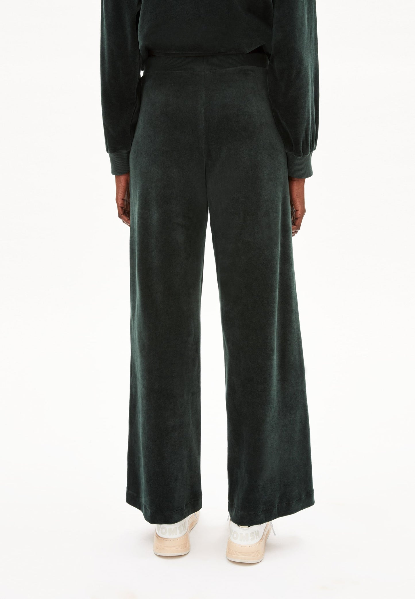 Pantalon ample en velours vert foncé en coton bio - asteyaa dark scarab